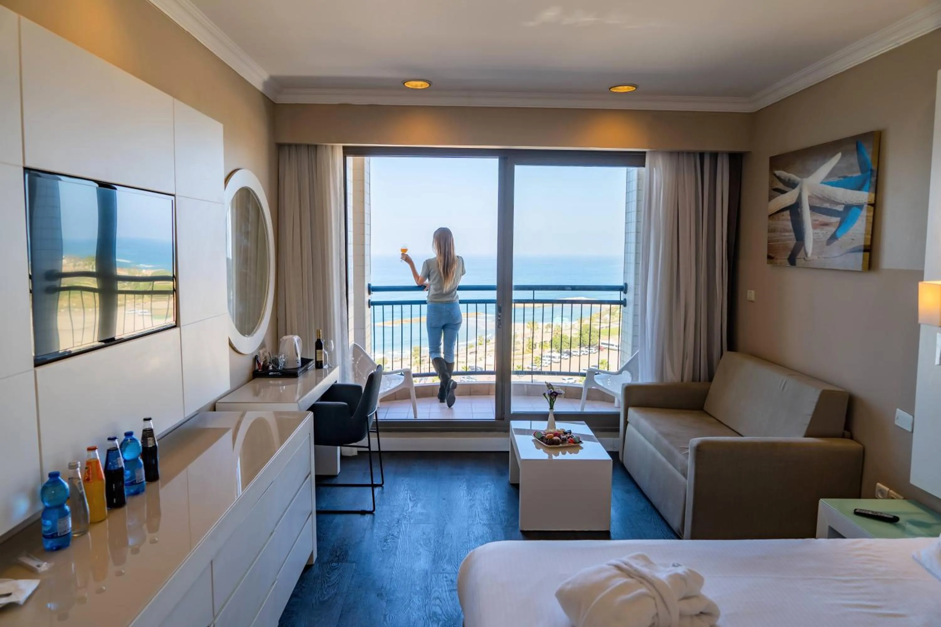 Bed in Tamara Ashkelon Hotel