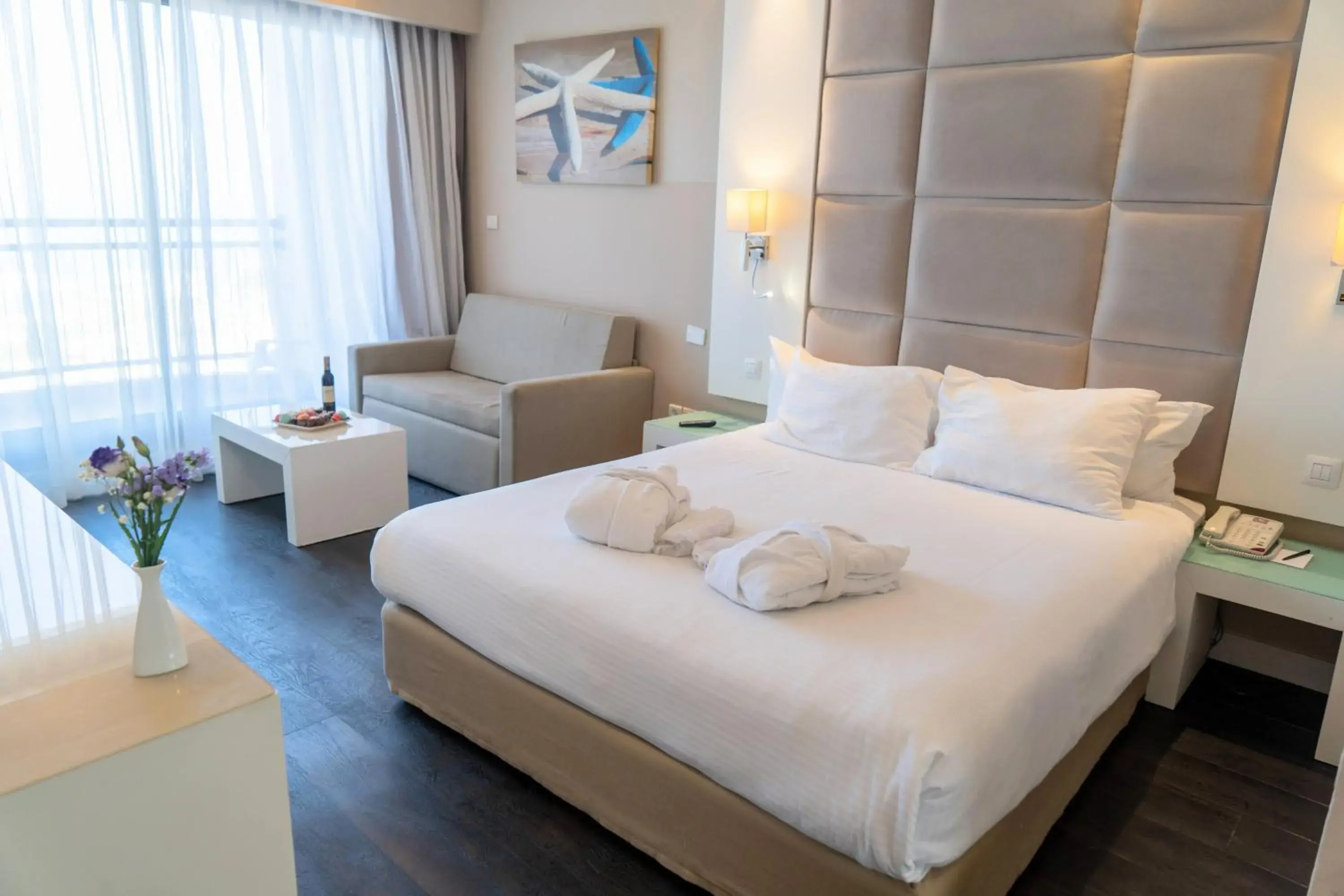 Superior Double or Twin Room in Tamara Ashkelon Hotel Superior Double or Twin Room in Tamara Ashkelon Hotel