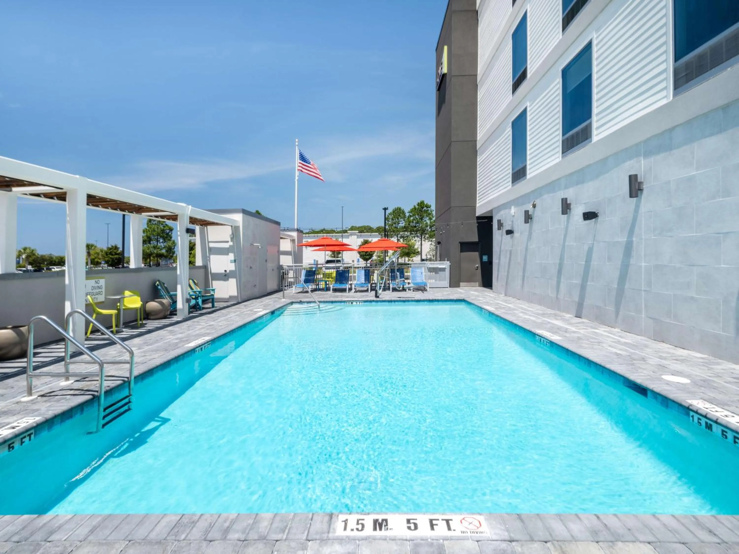 Pool view in Home2 Suites By Hilton Santa Rosa Beach