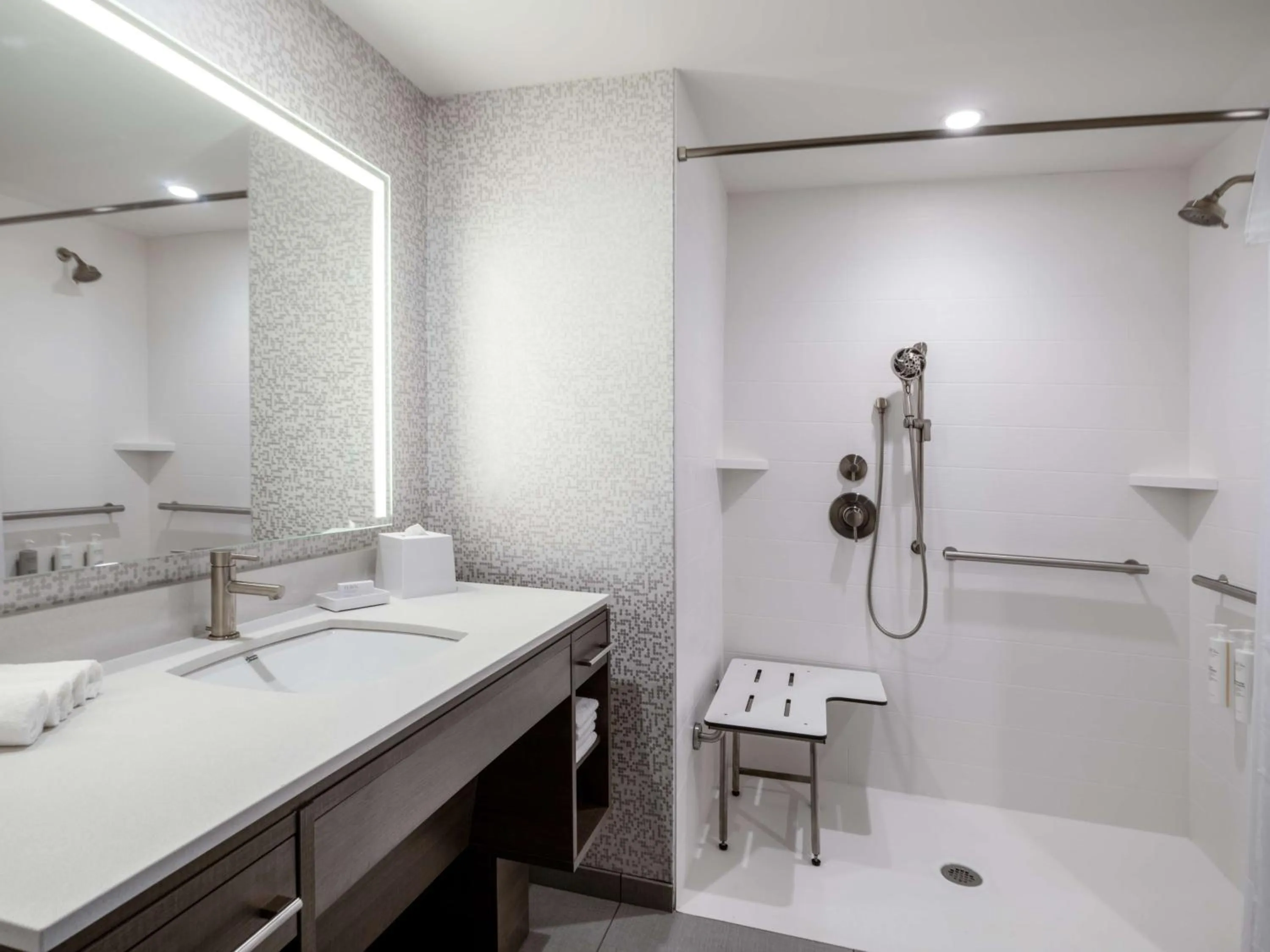 Bathroom in Home2 Suites By Hilton Santa Rosa Beach