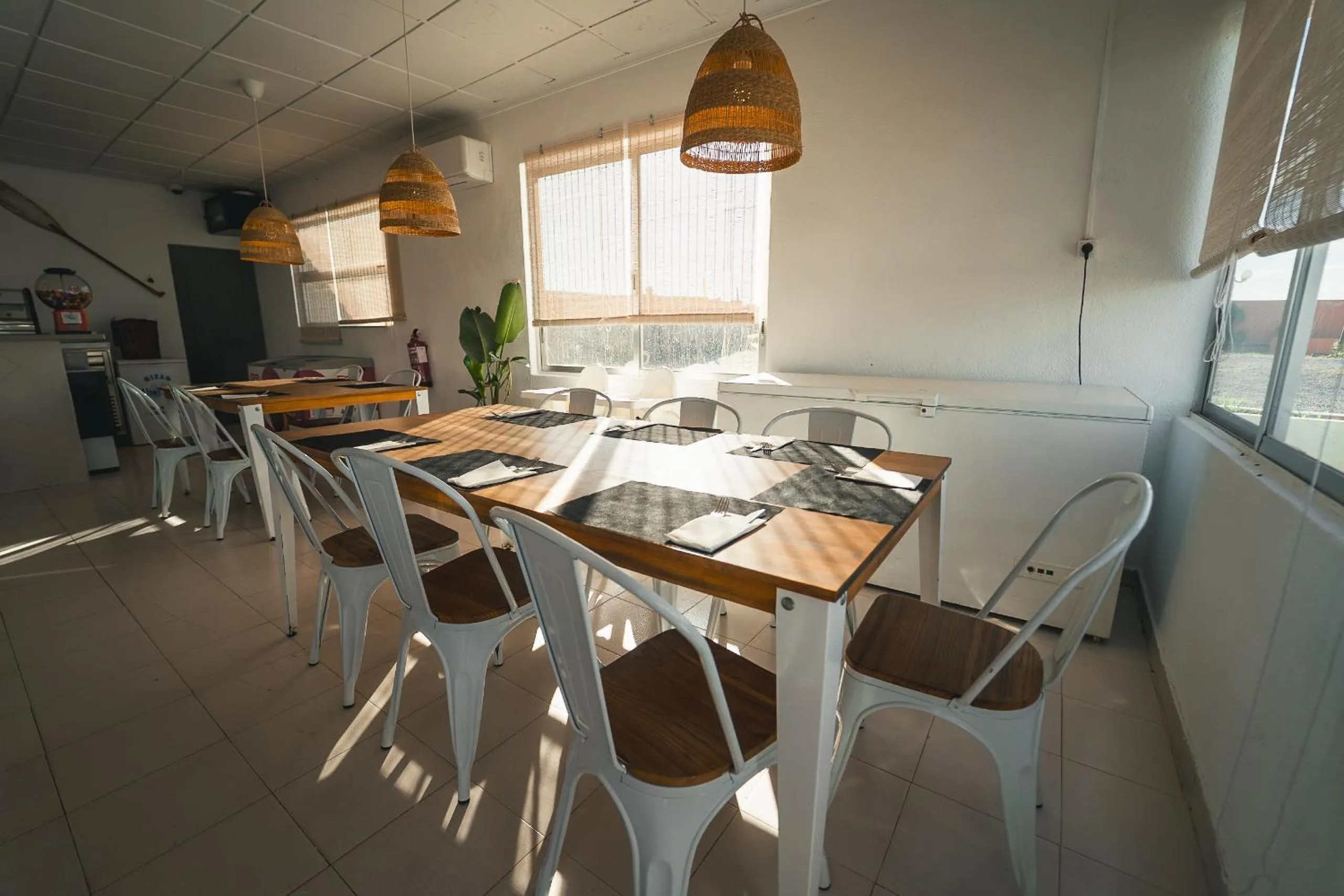 Restaurant/places to eat in HolaCamp Chilches