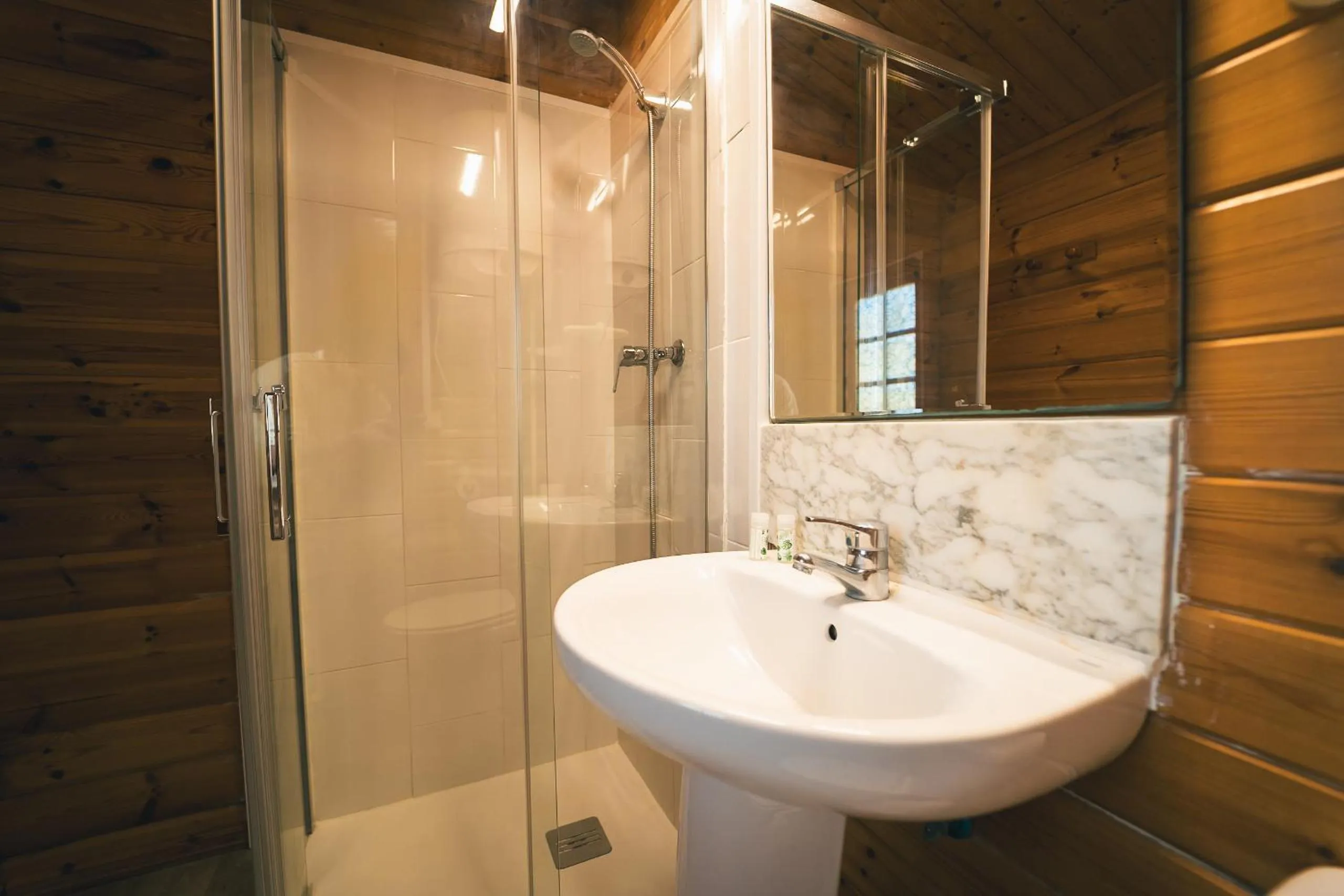 Bathroom in HolaCamp Chilches