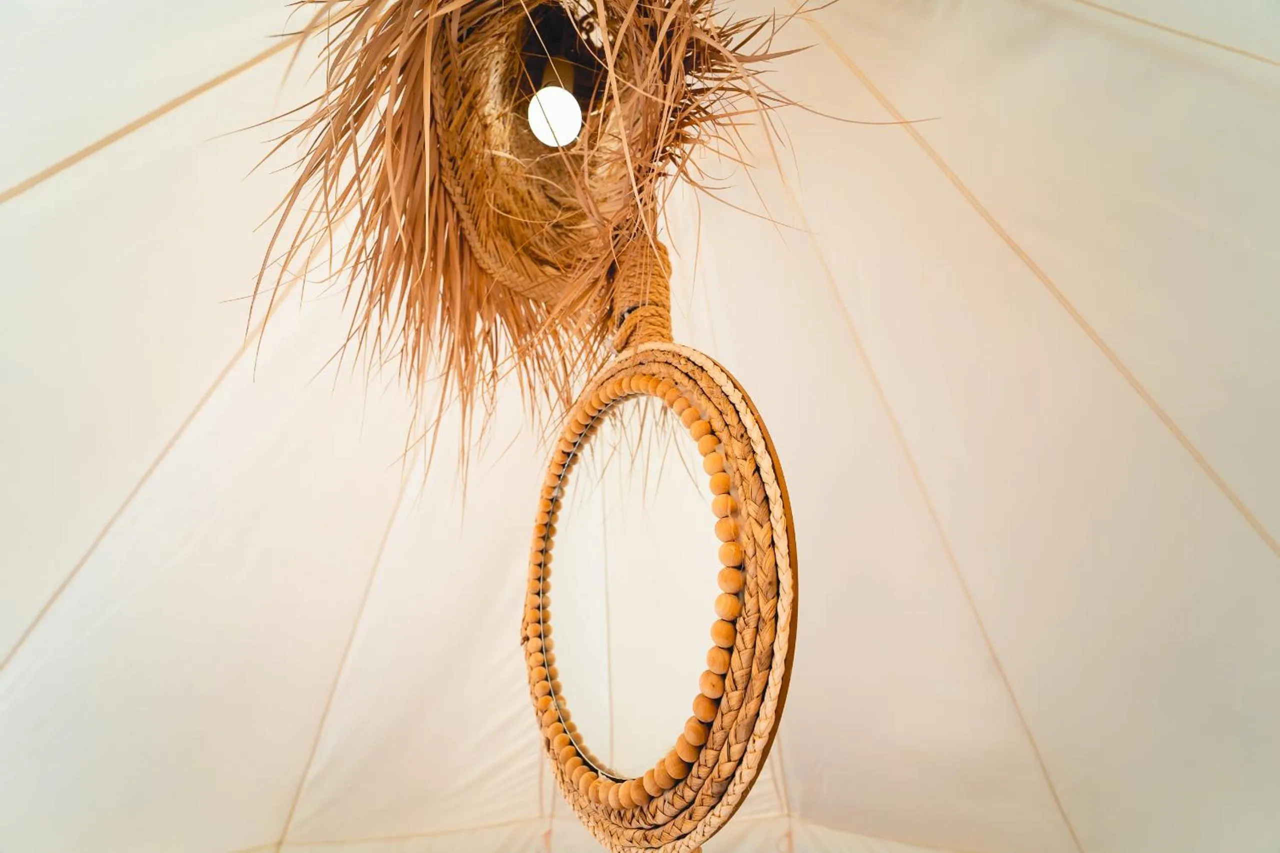 Decorative detail in HolaCamp Chilches