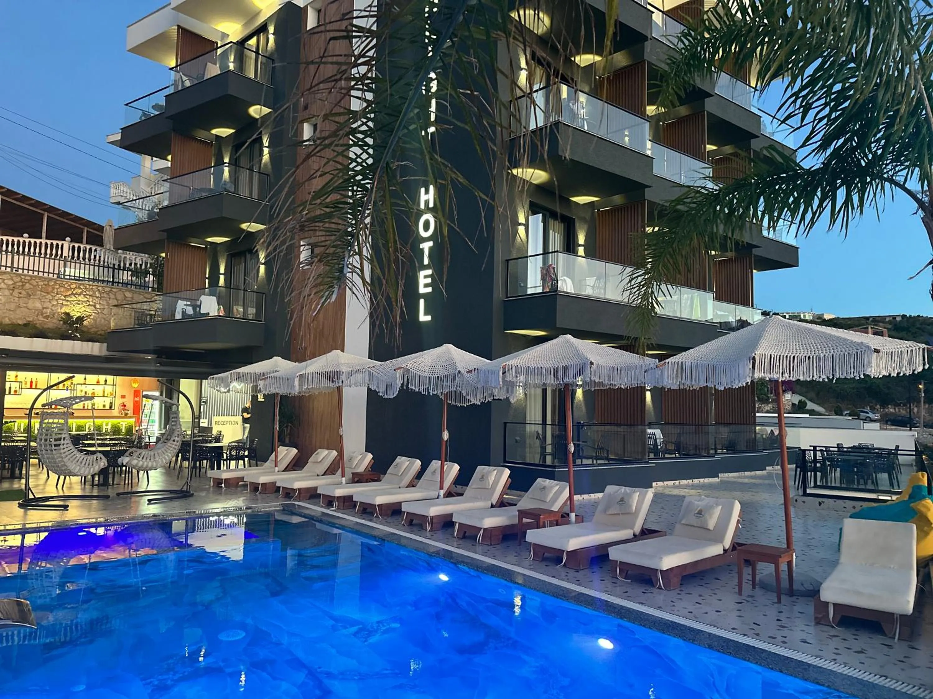 Property building in Sunlight Hotel