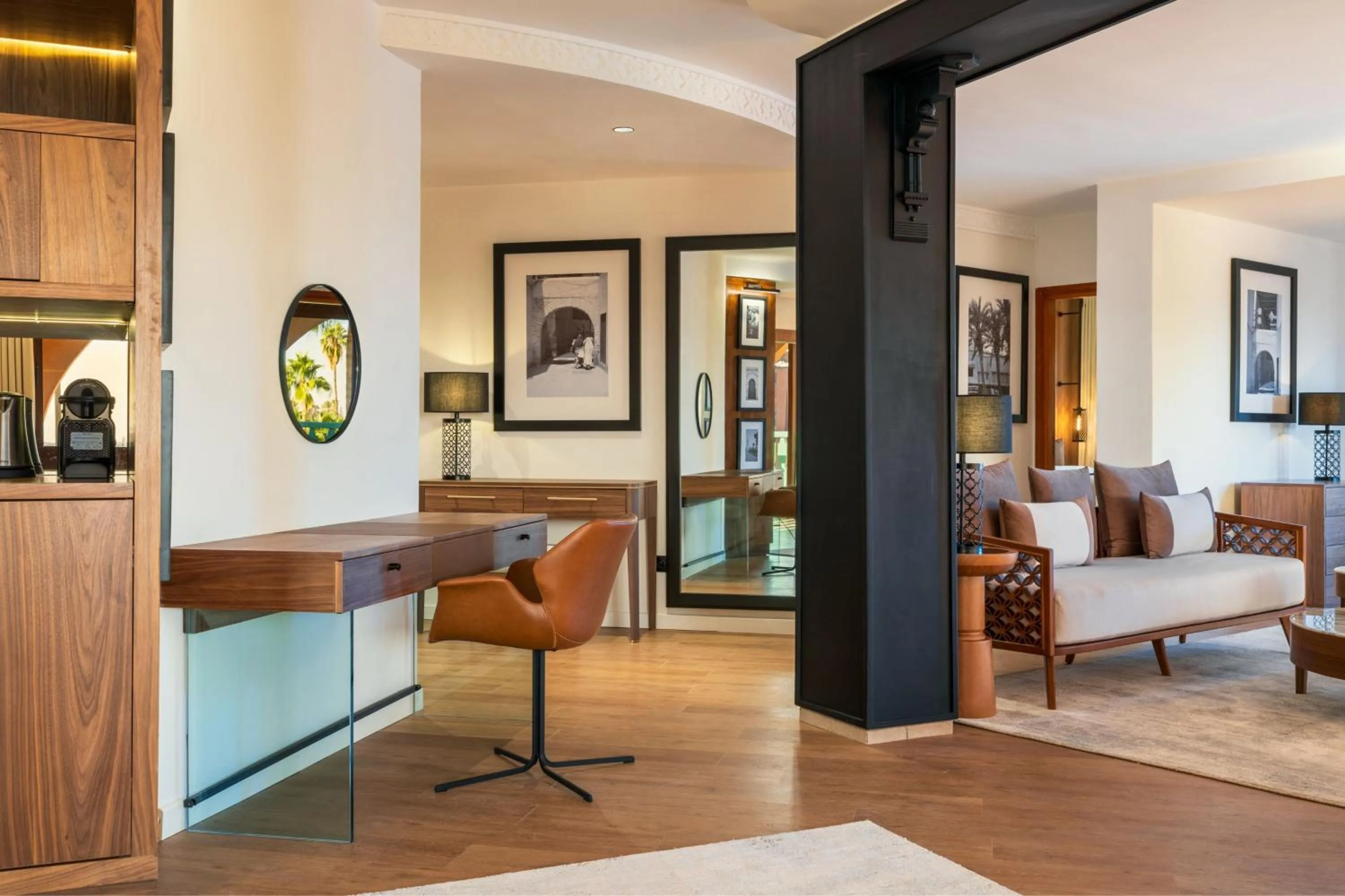 Bedroom in Le Meridien N'fis