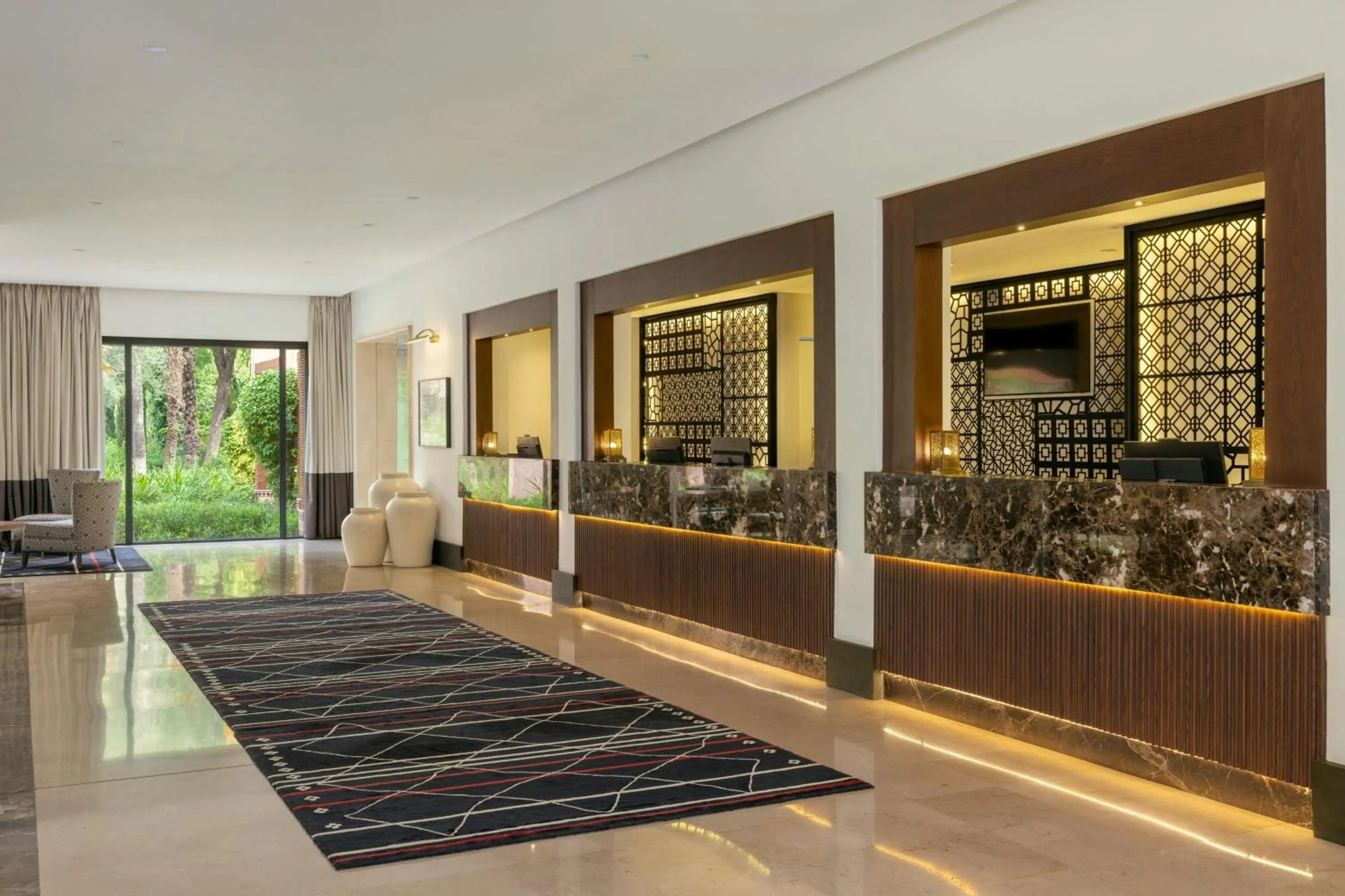 Lobby or reception in Le Meridien N'fis