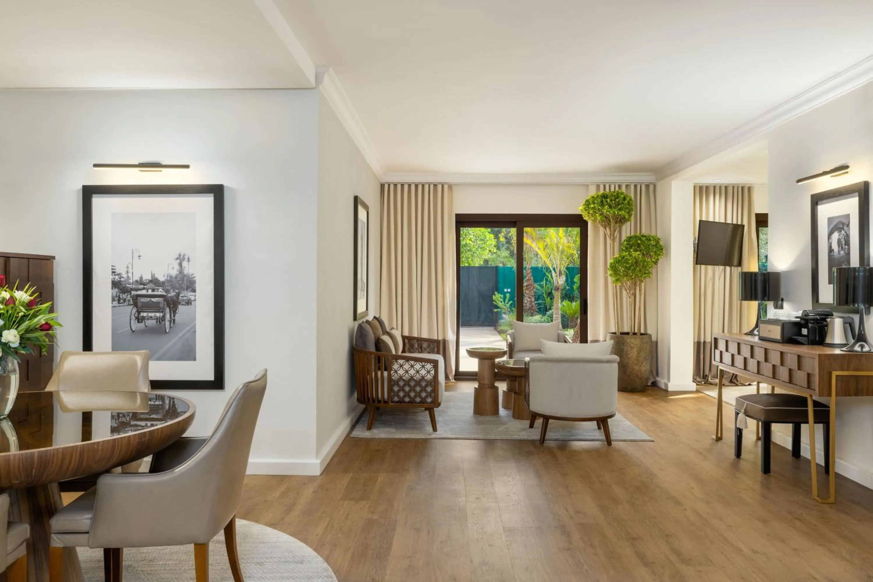 Living room in Le Meridien N'fis