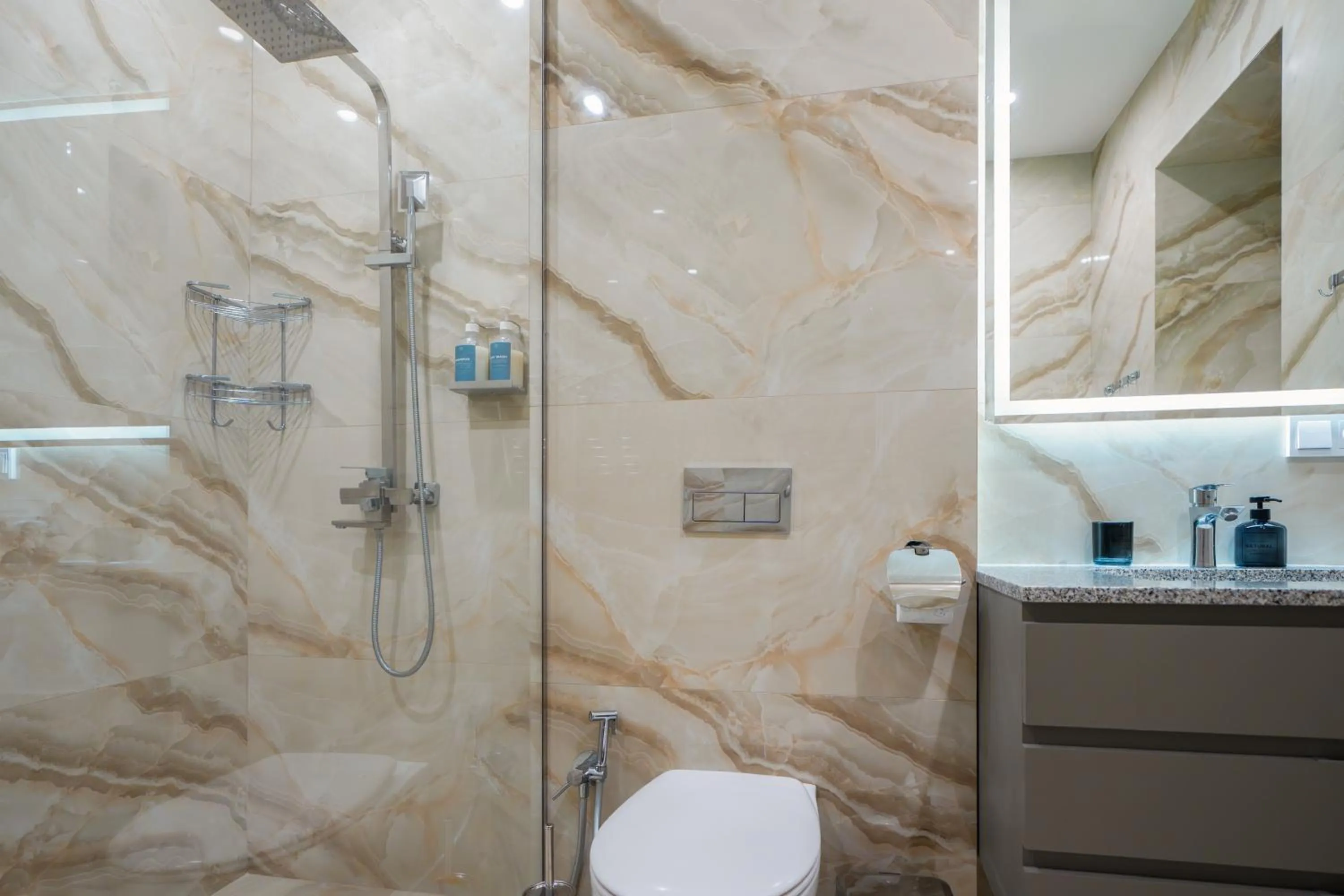 Bathroom in RIS Opera Apartments Yerevan