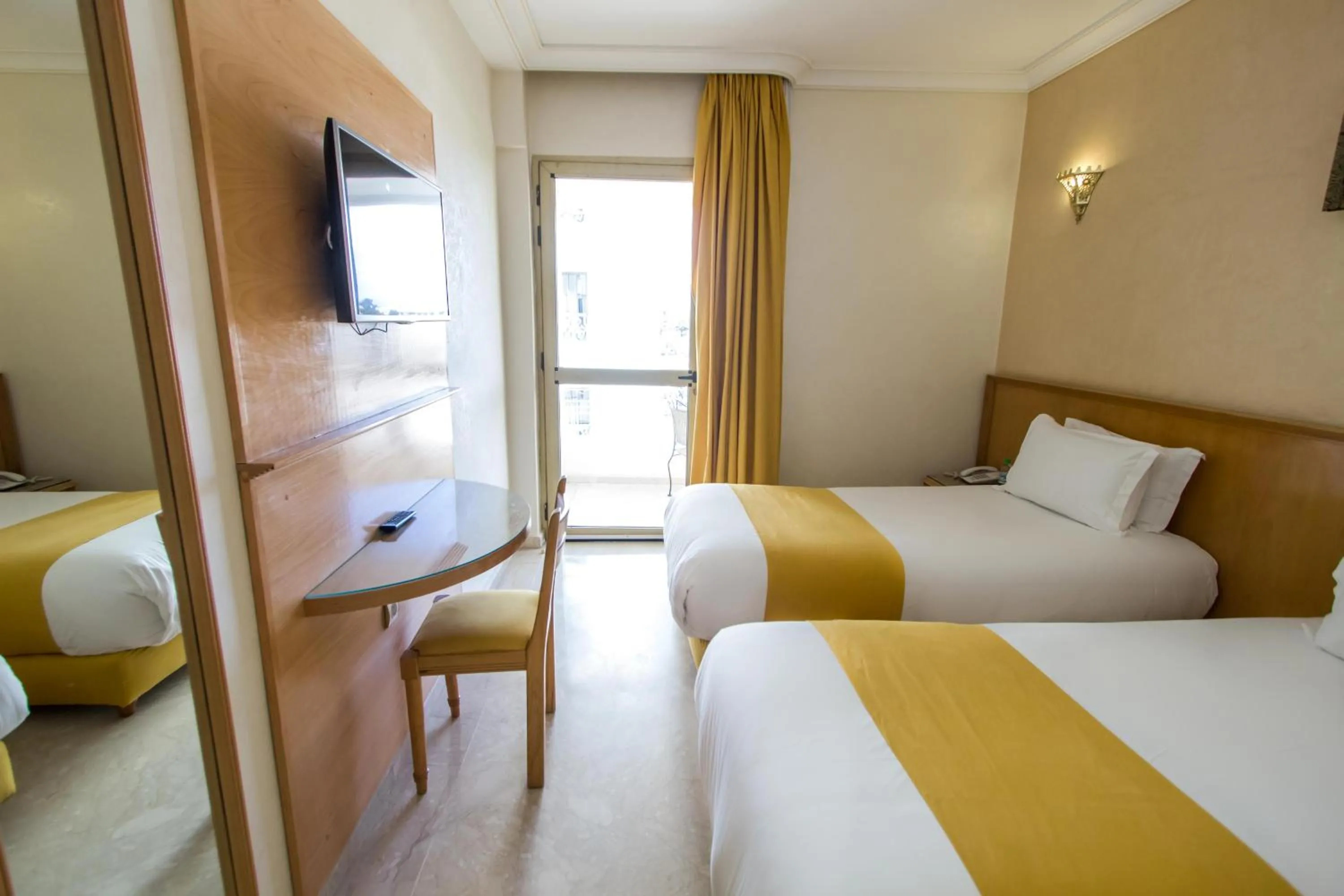 Bedroom, Bed in Zahrat Al Jabal