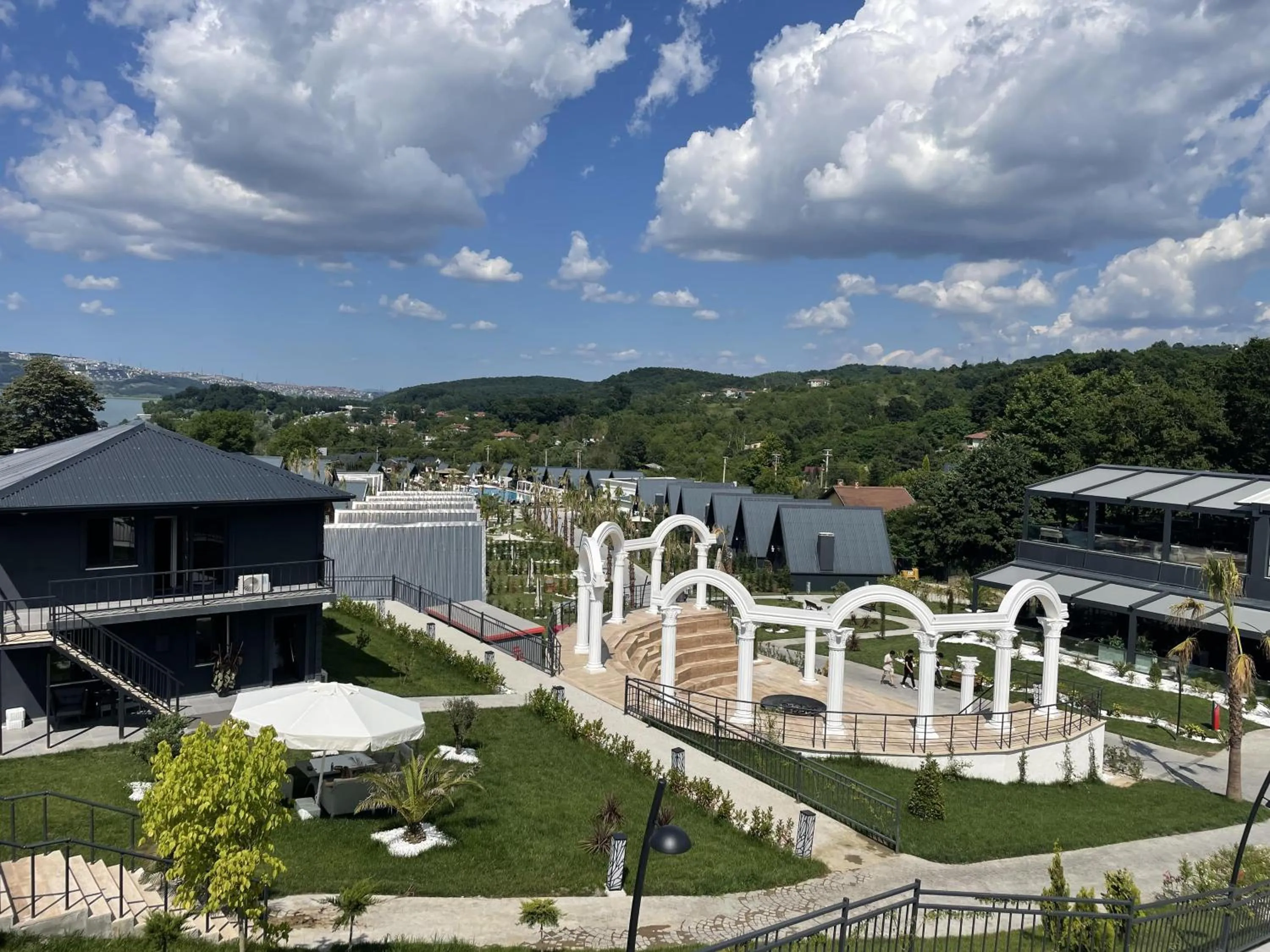 Garden in Ramada Resort By Wyndham Sapanca Thermal