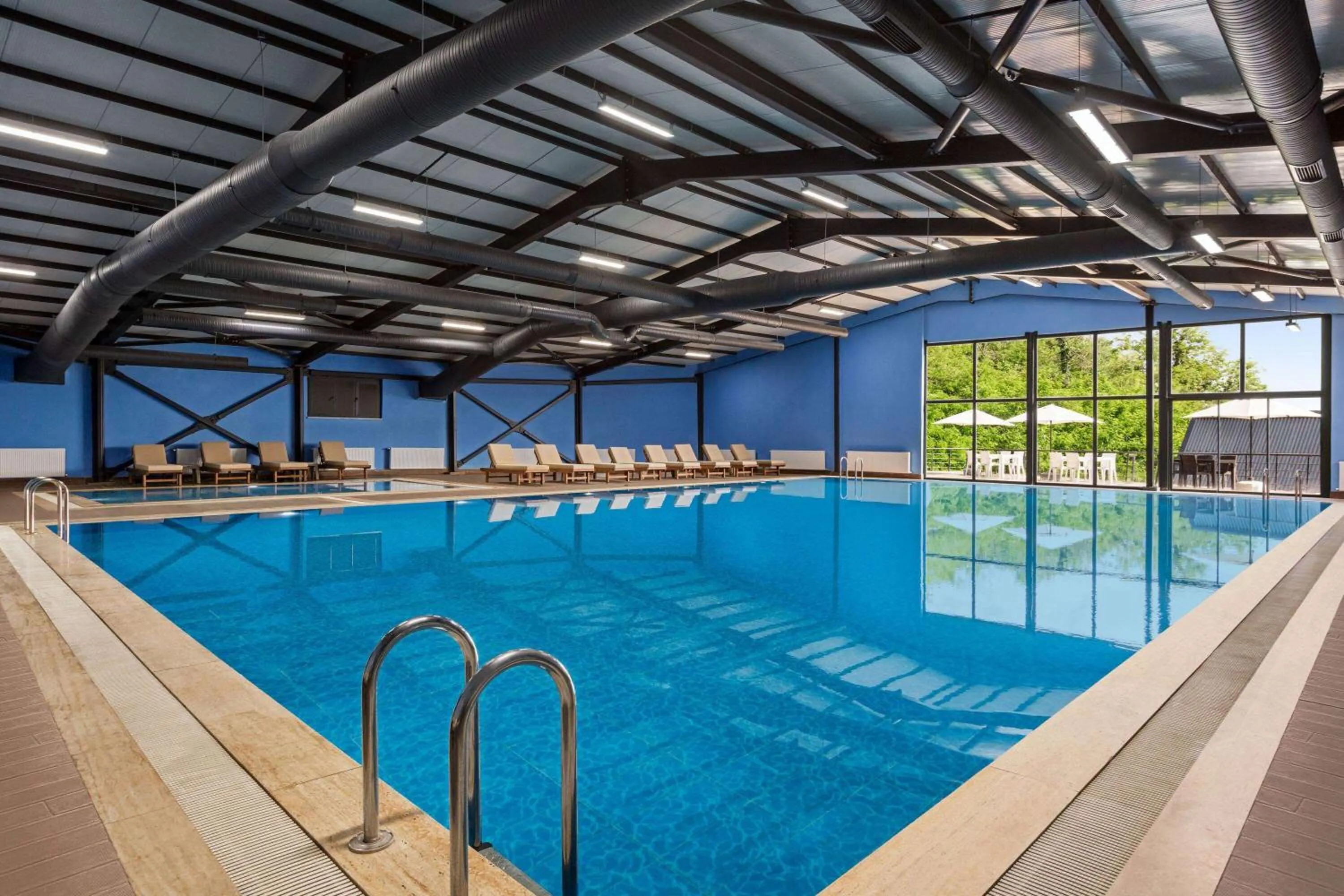 Swimming pool in Ramada Resort By Wyndham Sapanca Thermal