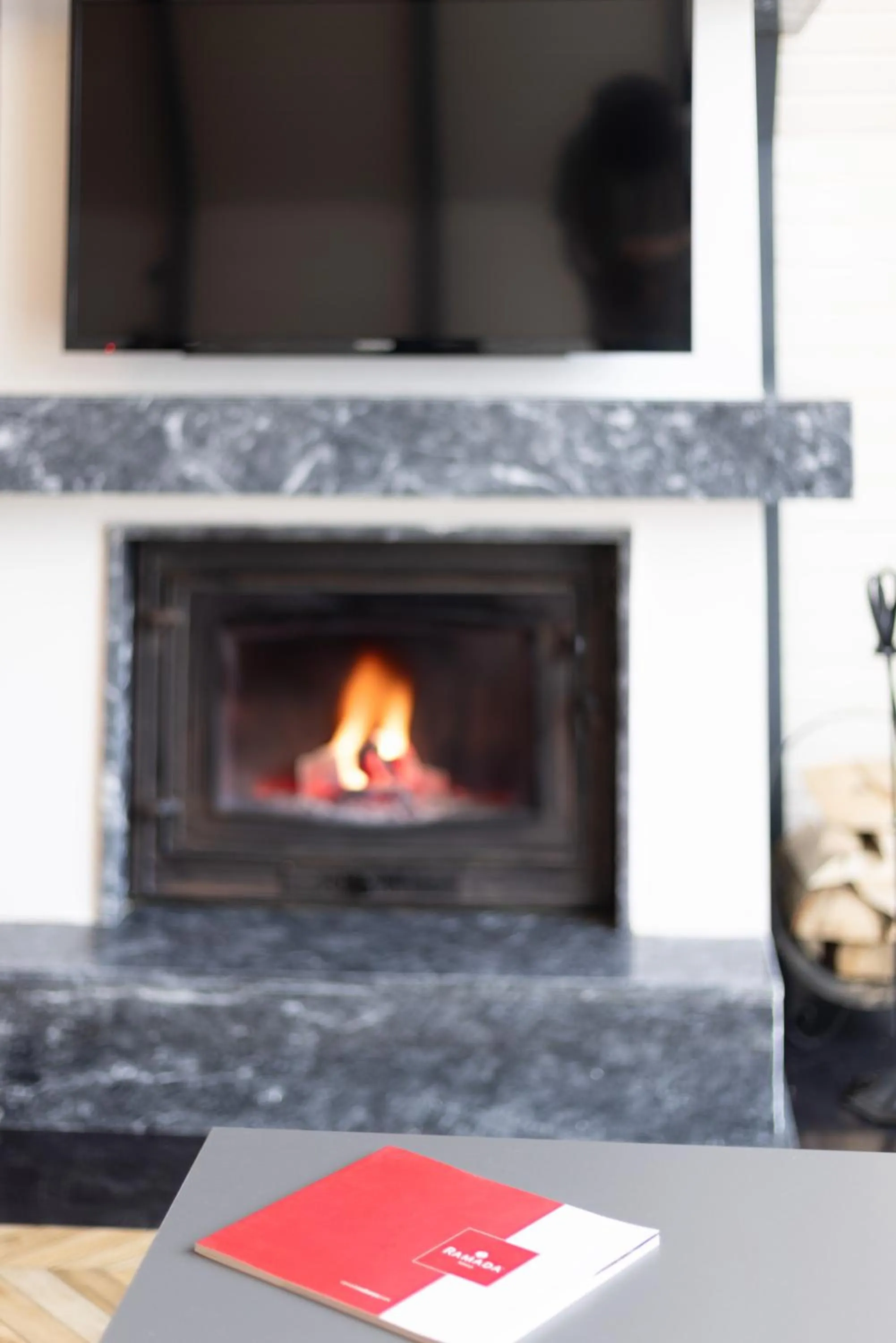 fireplace in Ramada Resort By Wyndham Sapanca Thermal