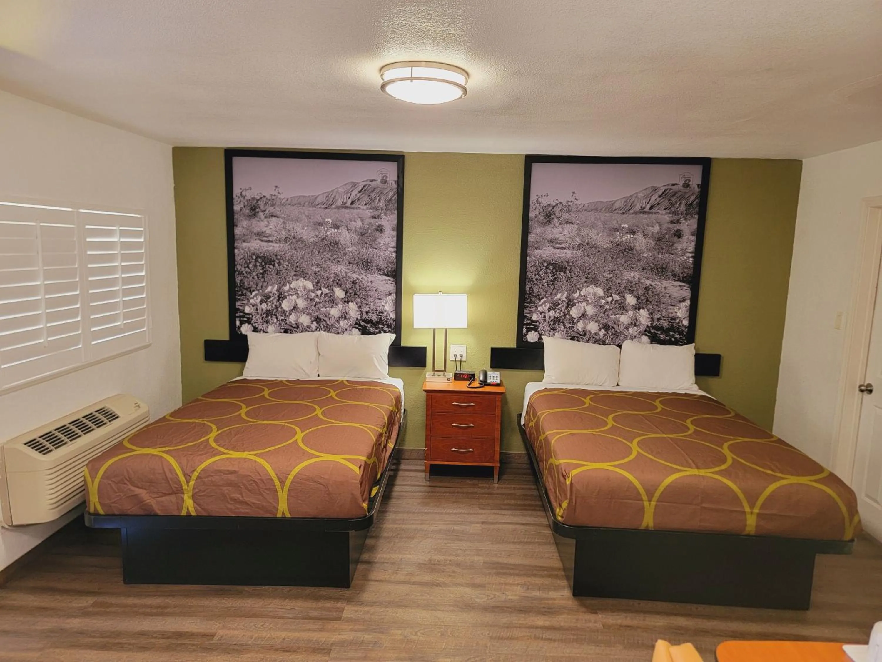 Bed in Super 8 by Wyndham El Centro North