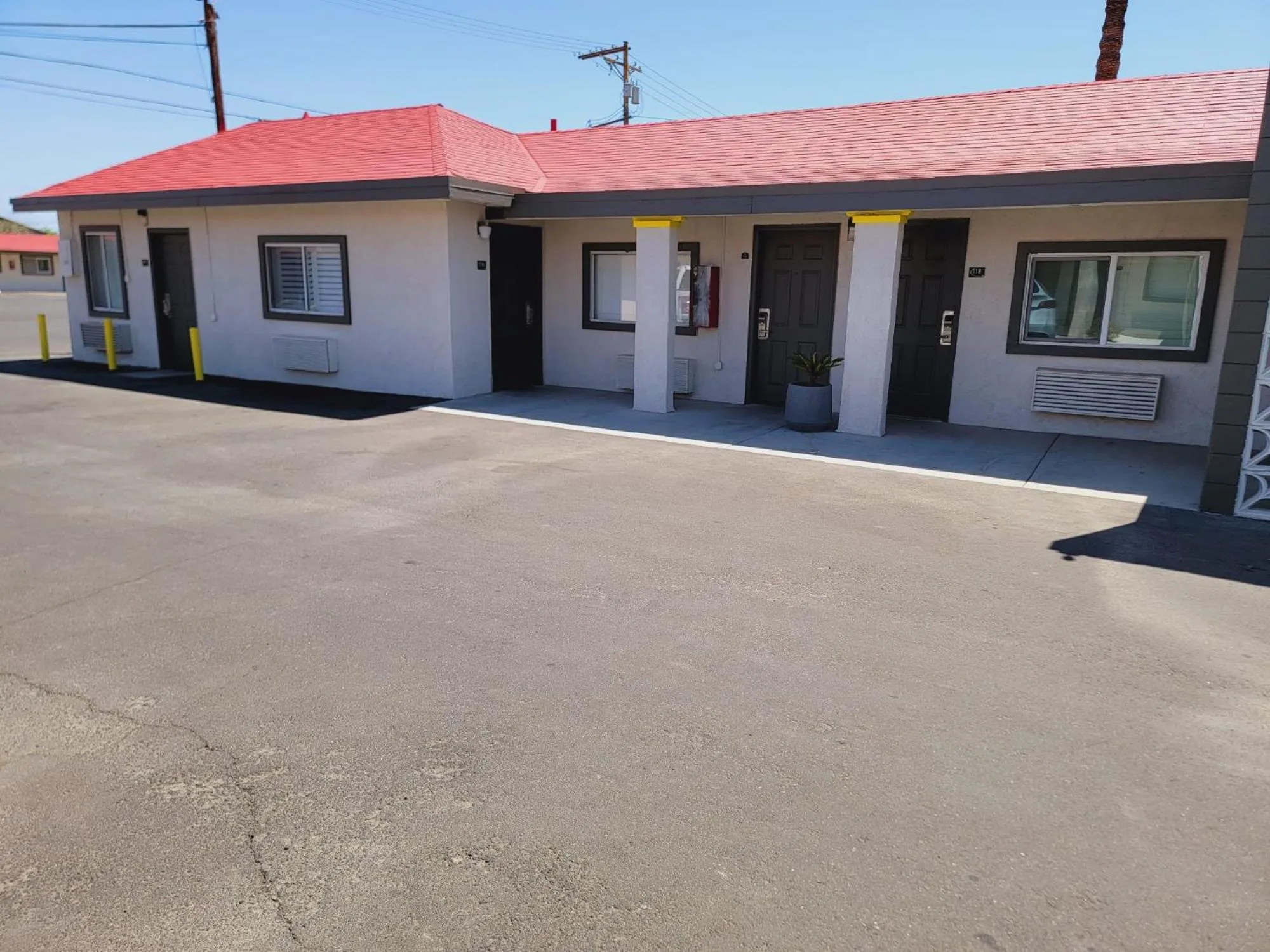 Property building in Super 8 by Wyndham El Centro North