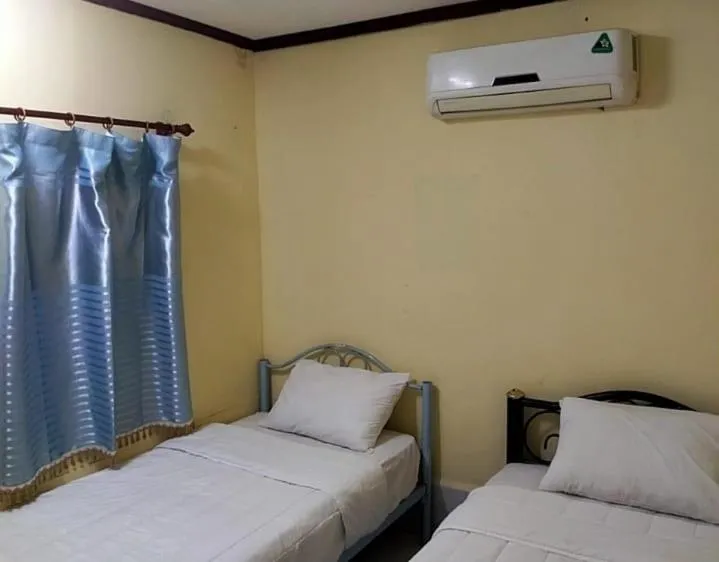 Bed in Rainbow Hotel Vientiane