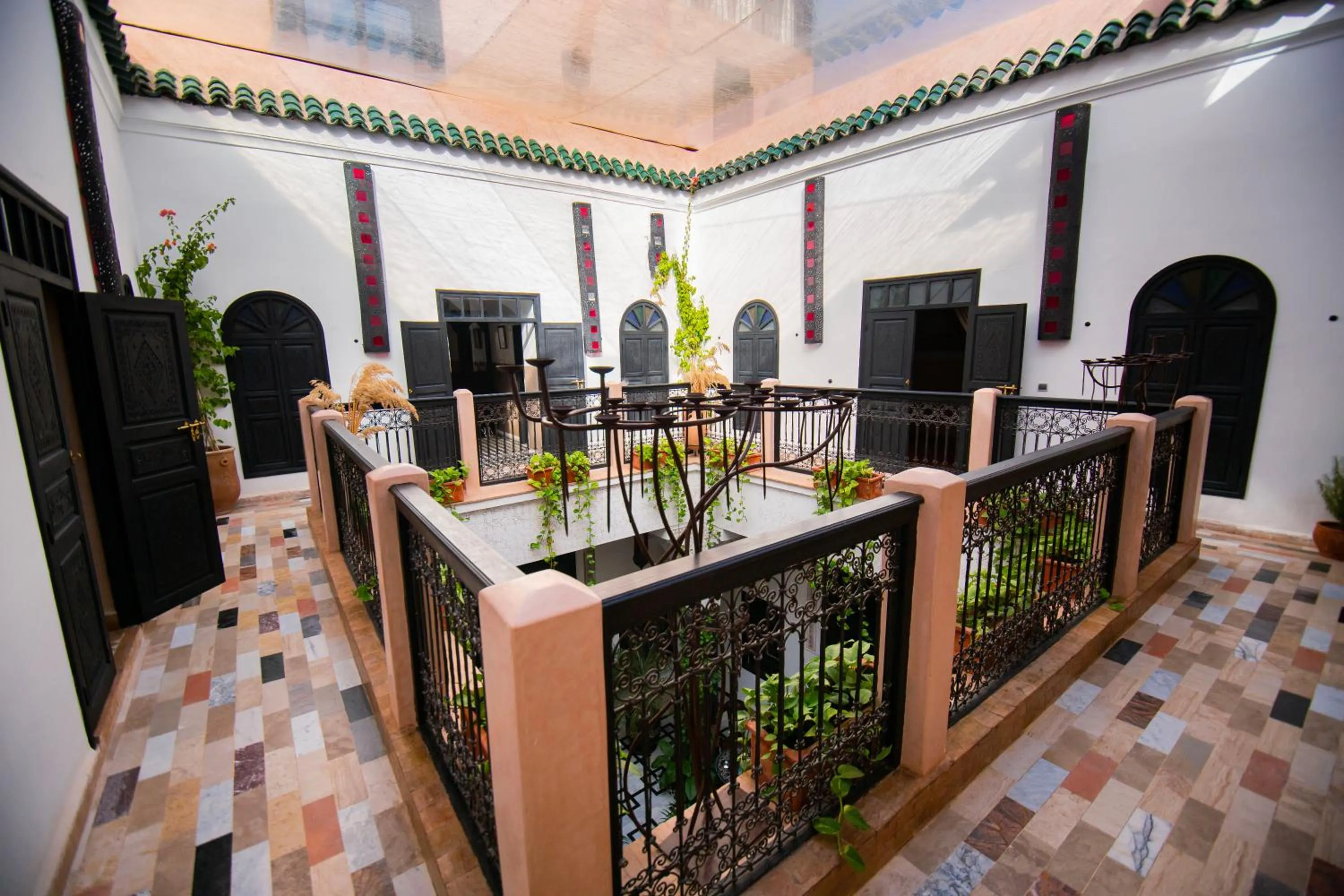 Property building in Riad Ta'achchaqa