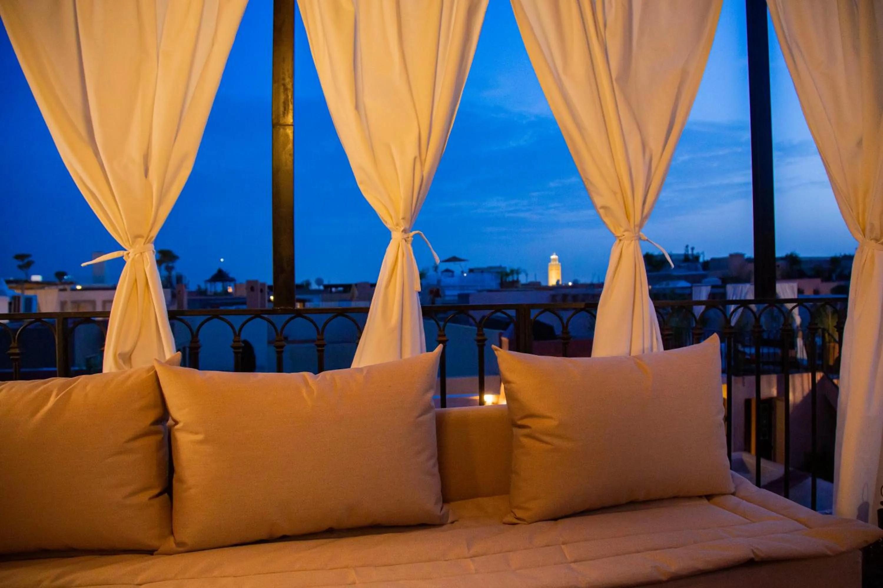 Night in Riad Ta'achchaqa