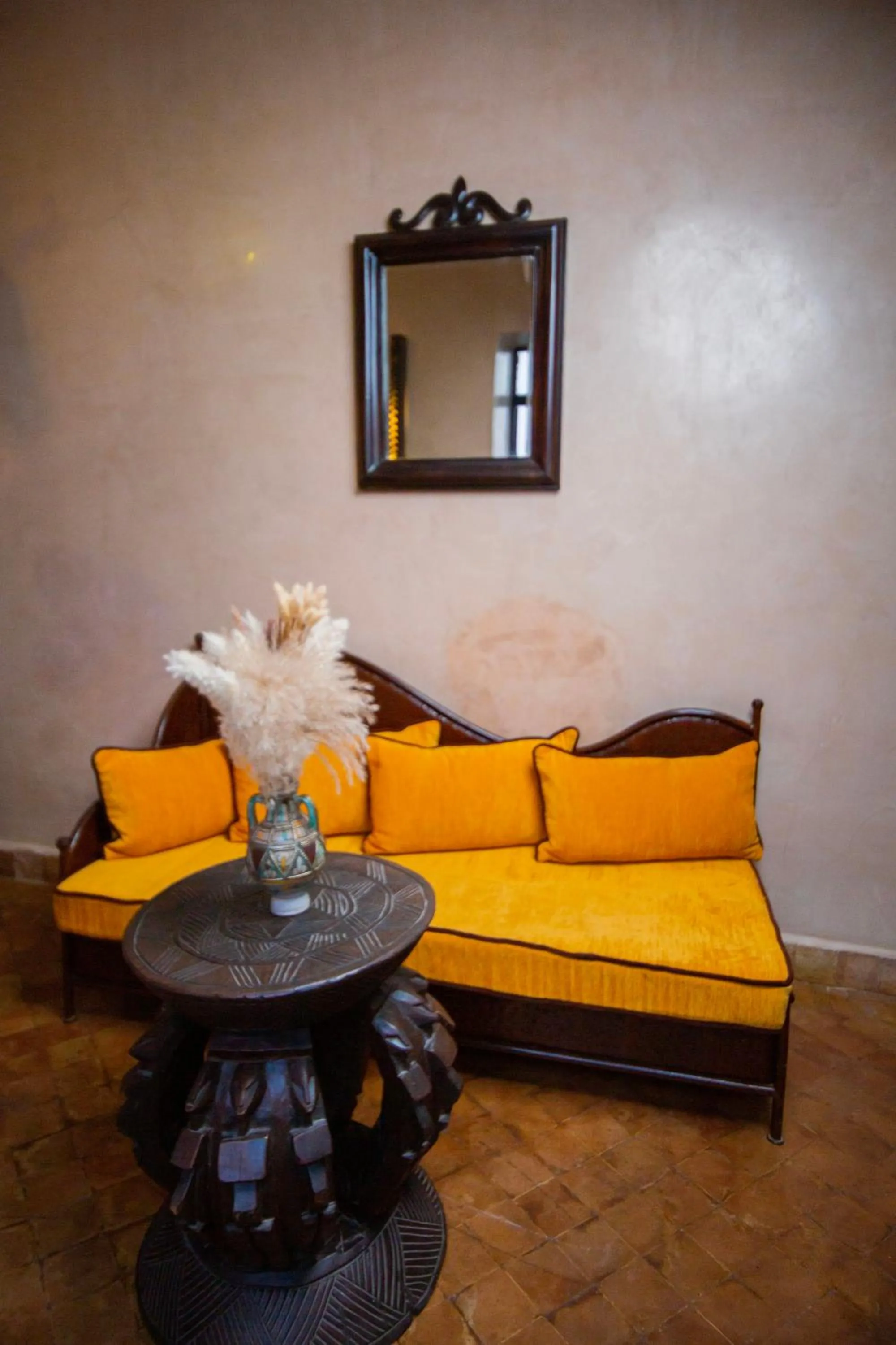 Seating area in Riad Ta'achchaqa