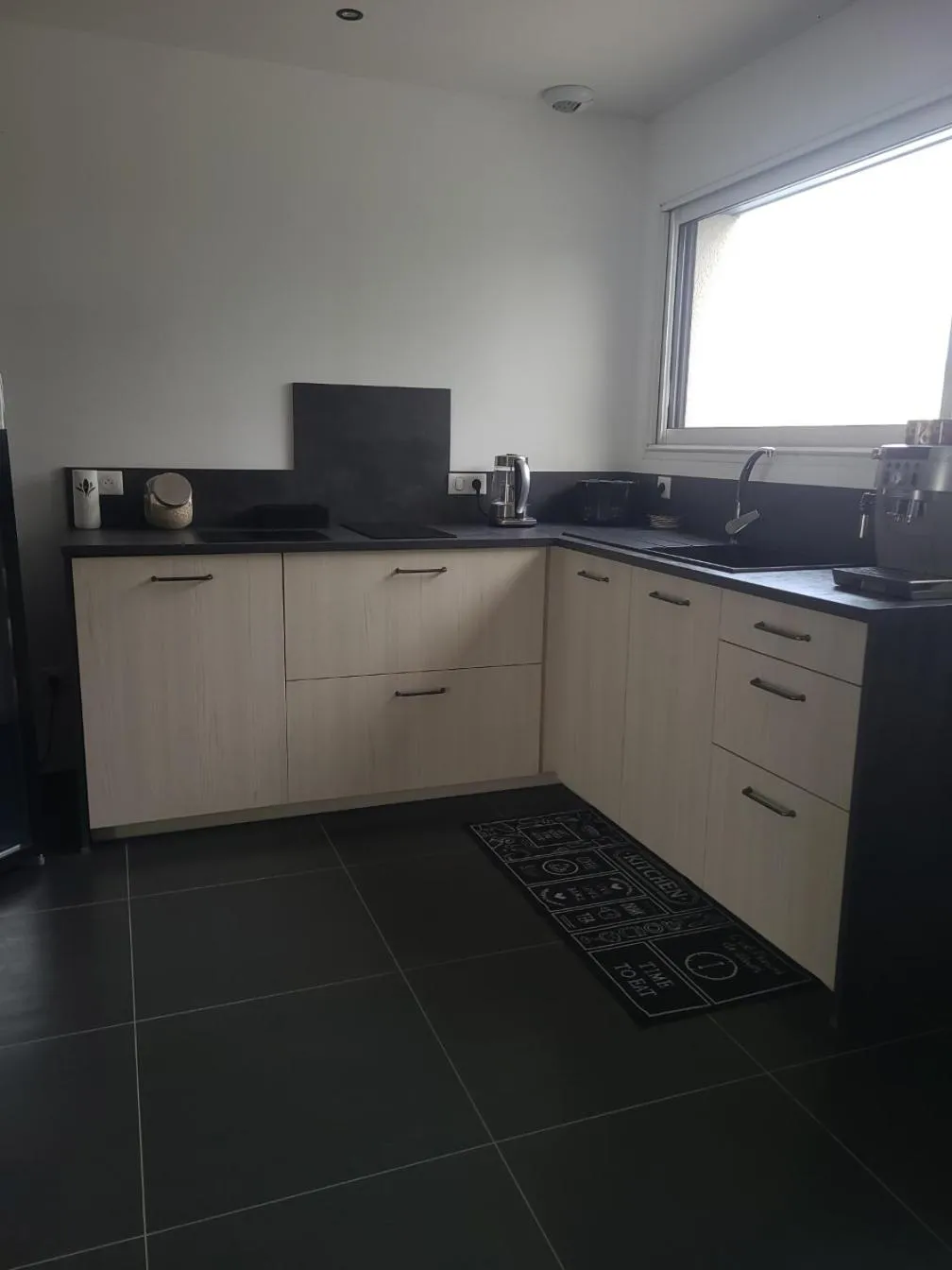 Kitchen or kitchenette in L'escale Romanesque