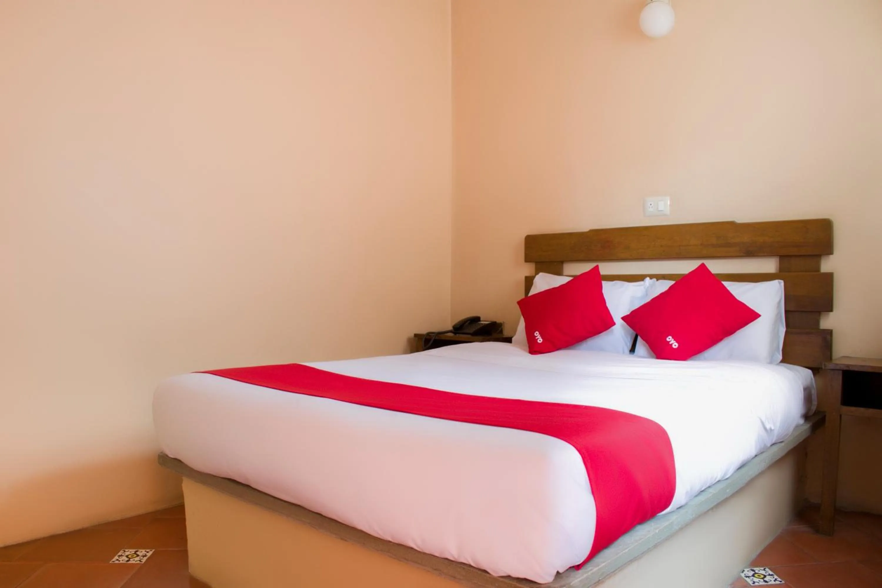 Bedroom, Bed in OYO Hotel Museo