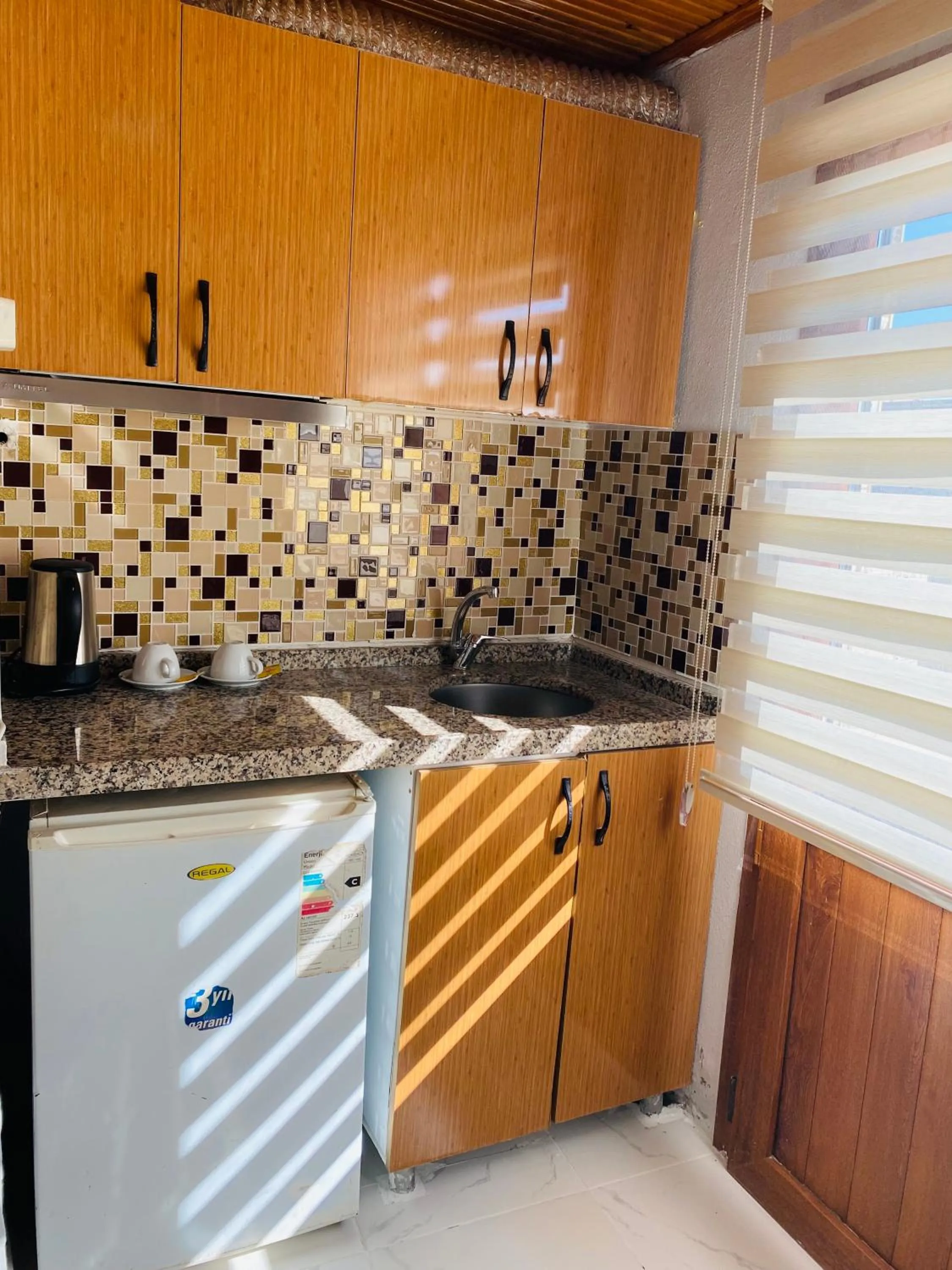 Kitchen or kitchenette in Stylish Hotel Old City