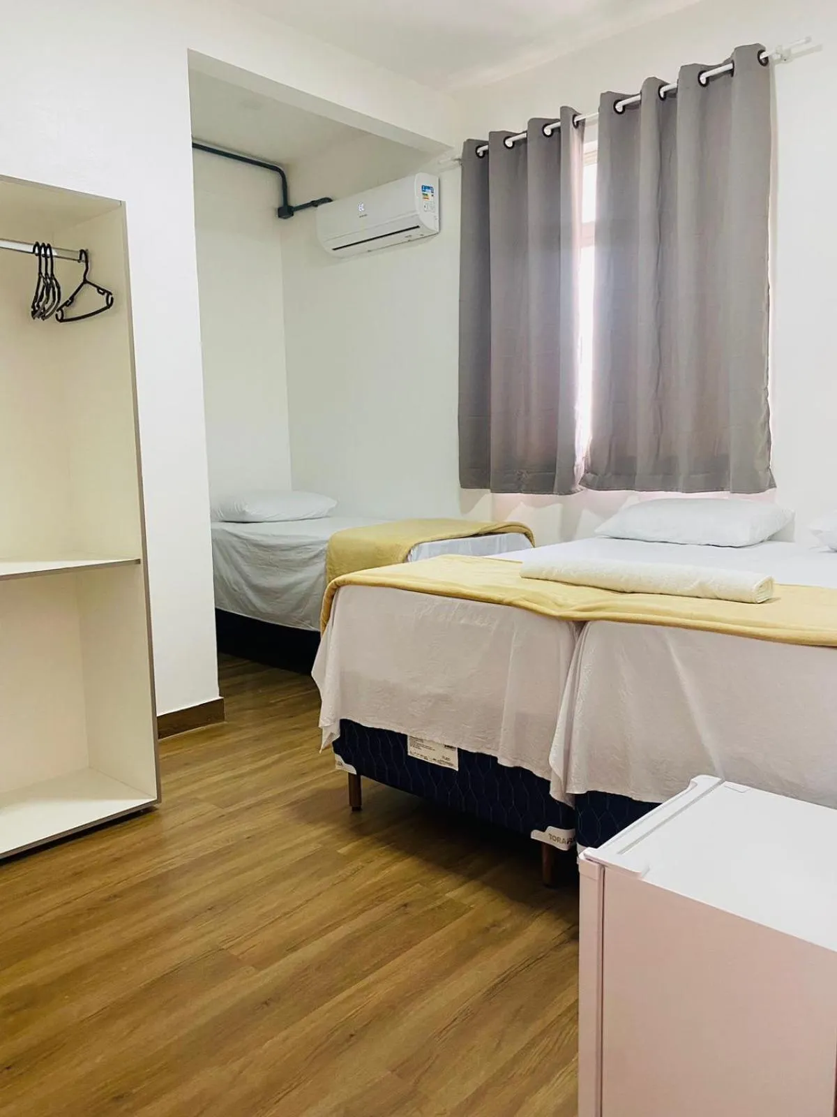 Bed in Hotel Santorine Plaza - Itabira - Próximo a Fundação Cultural Carlos Drummond Andrade