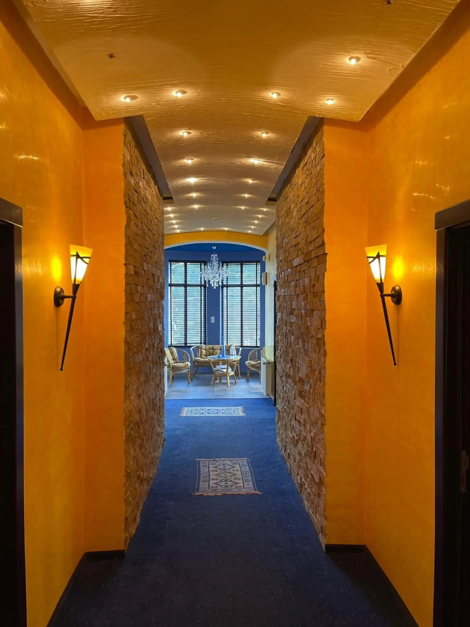 Casa Dunarea by Genco