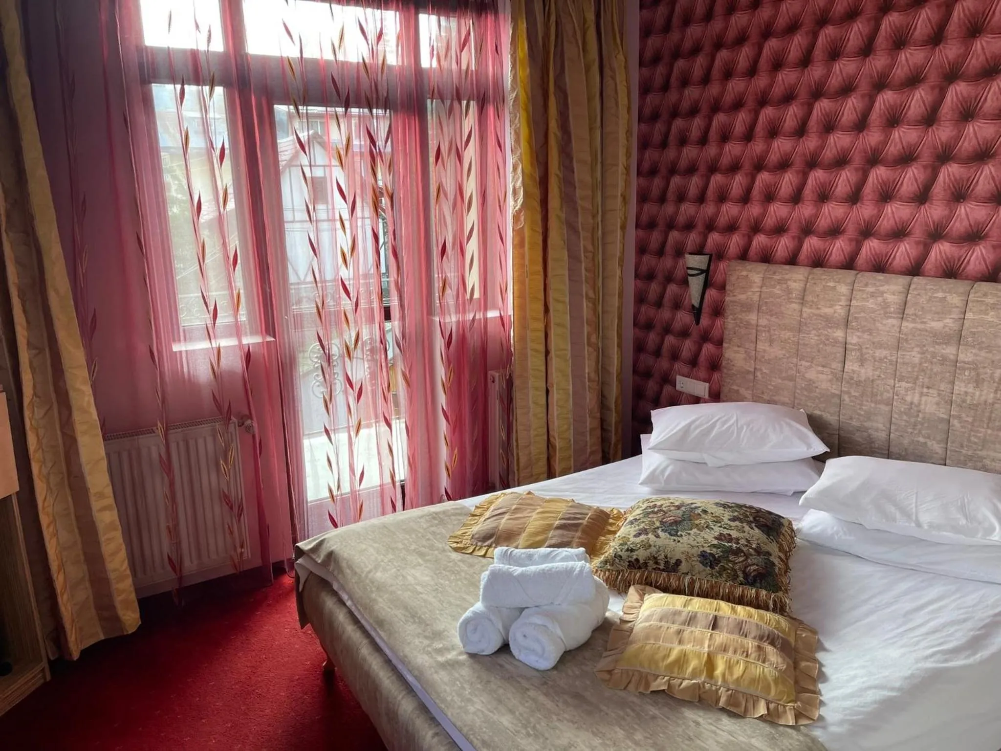 Bed in Casa Dunarea by Genco