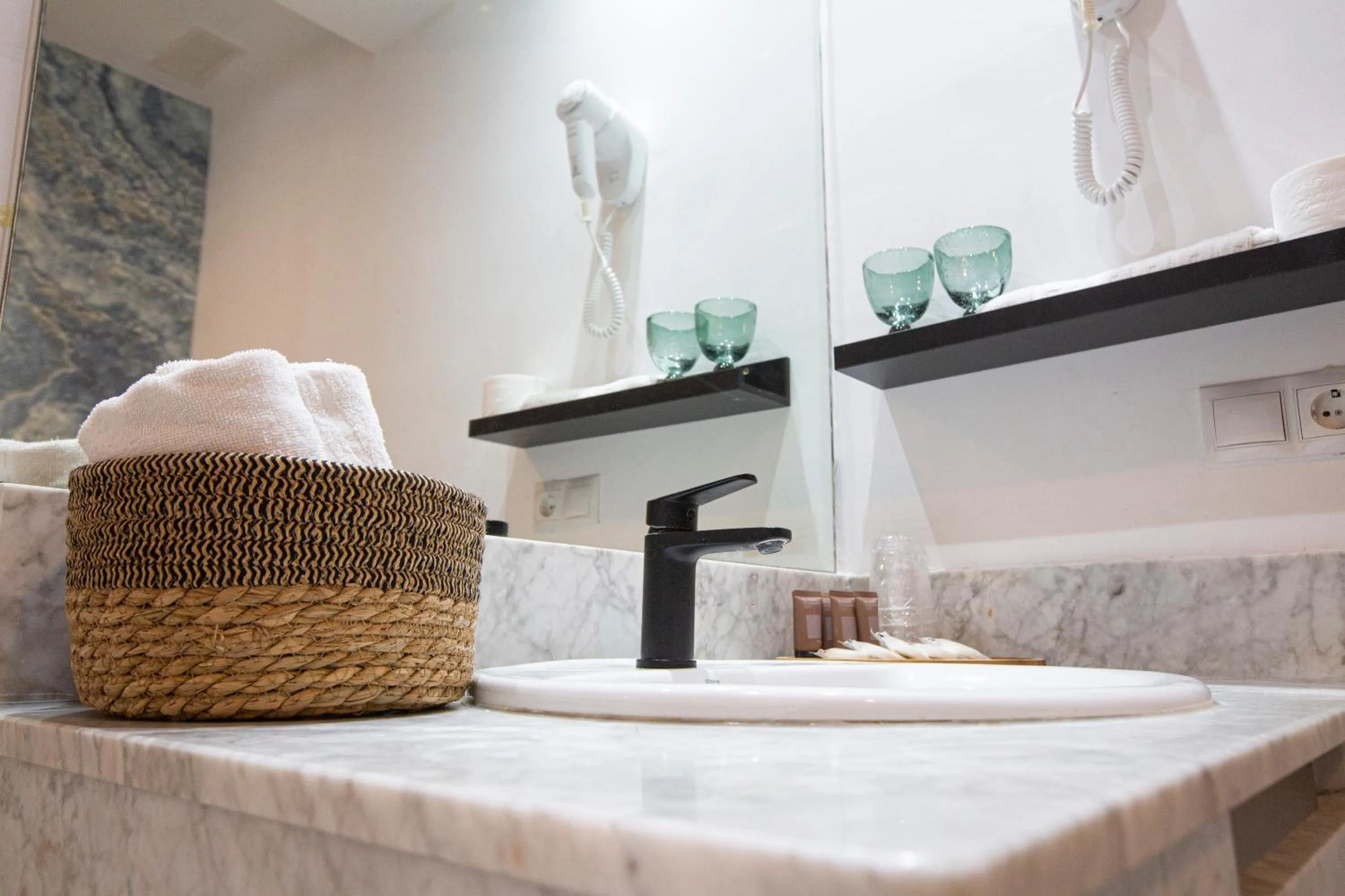 Bathroom in FLEMING PLAYA PONIENTE