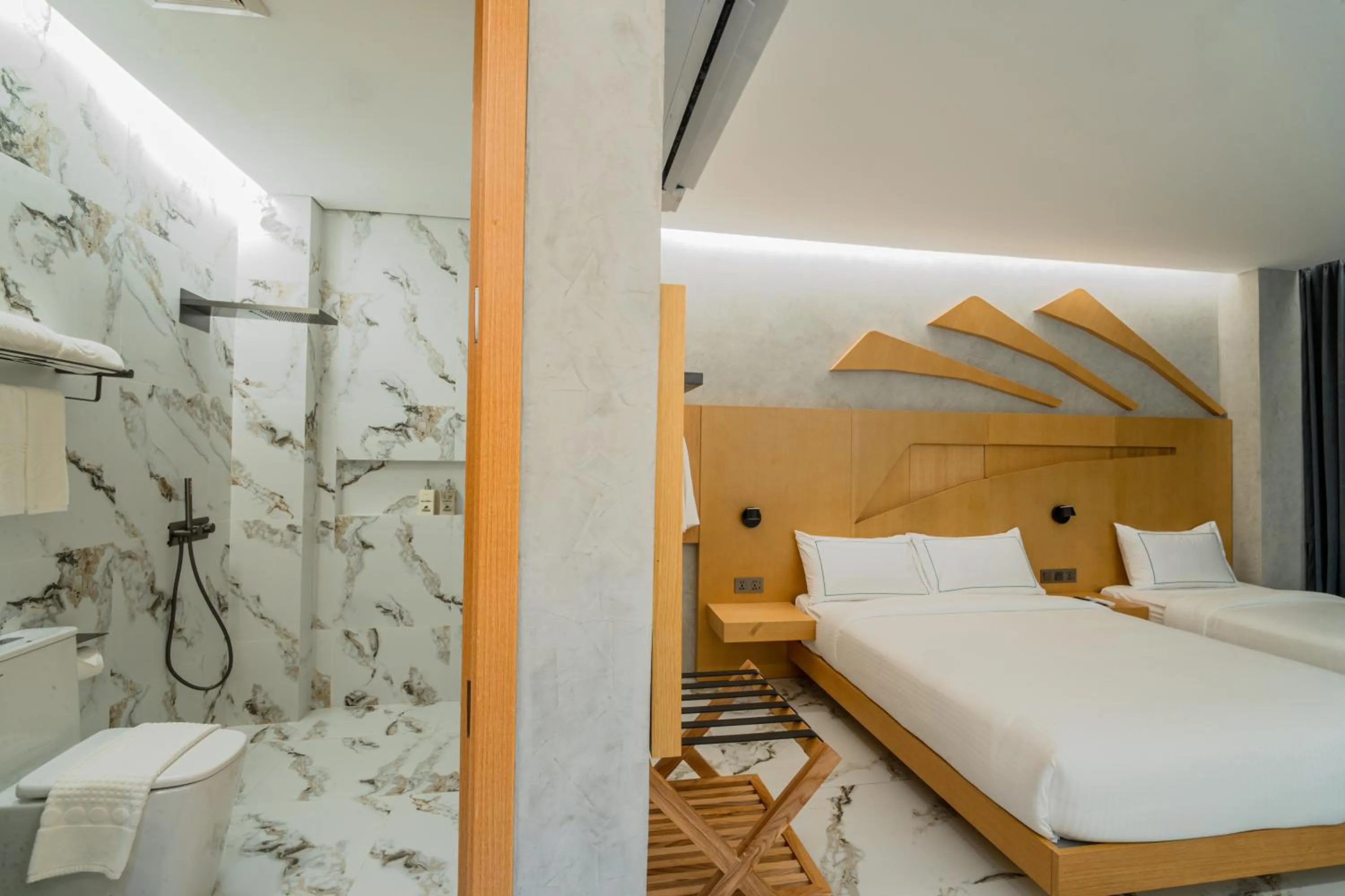 Bed in The Hotel Elizabeth Resort and Villas - Long Beach San Vicente Palawan