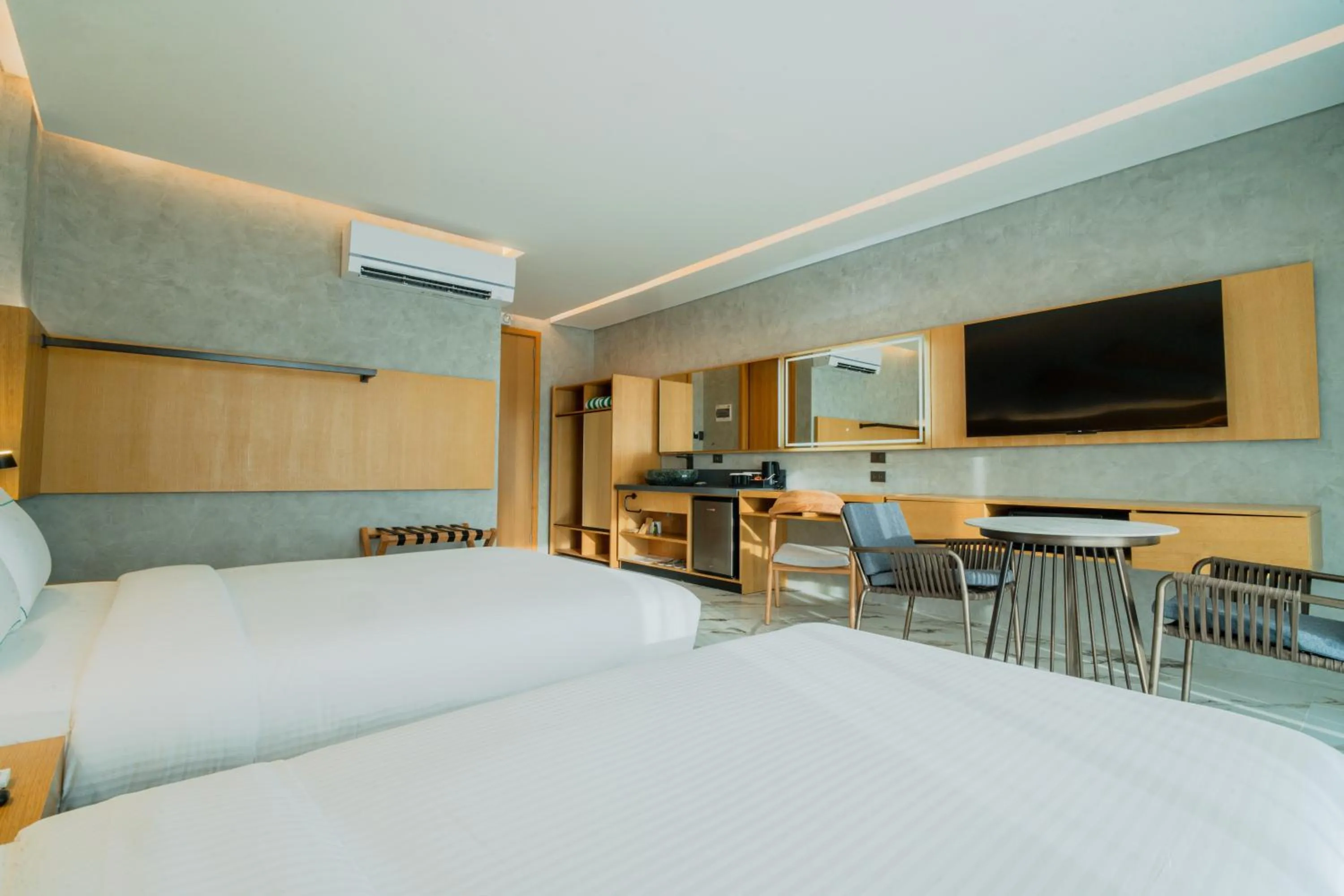 Bed in The Hotel Elizabeth Resort and Villas - Long Beach San Vicente Palawan