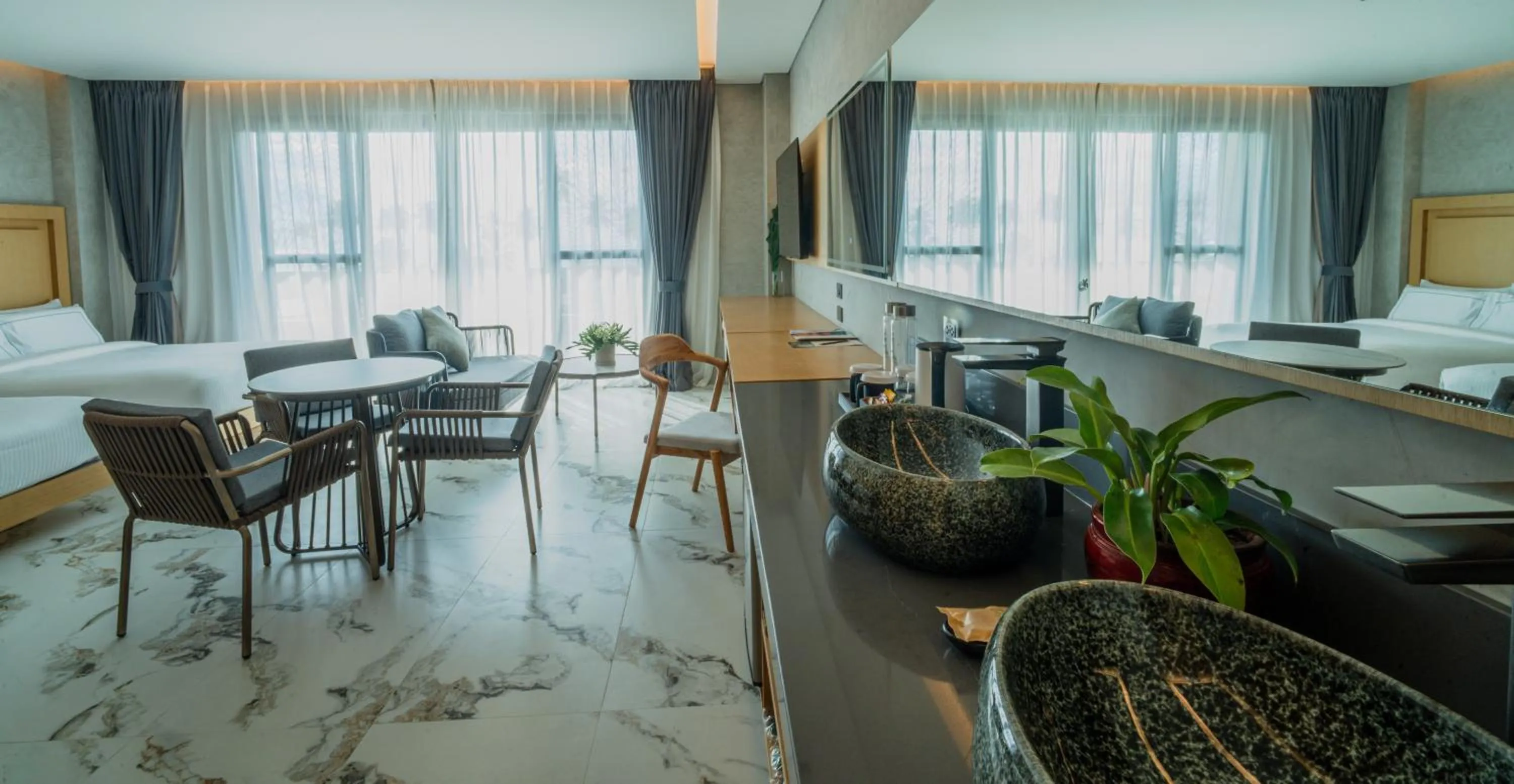 Bed in The Hotel Elizabeth Resort and Villas - Long Beach San Vicente Palawan