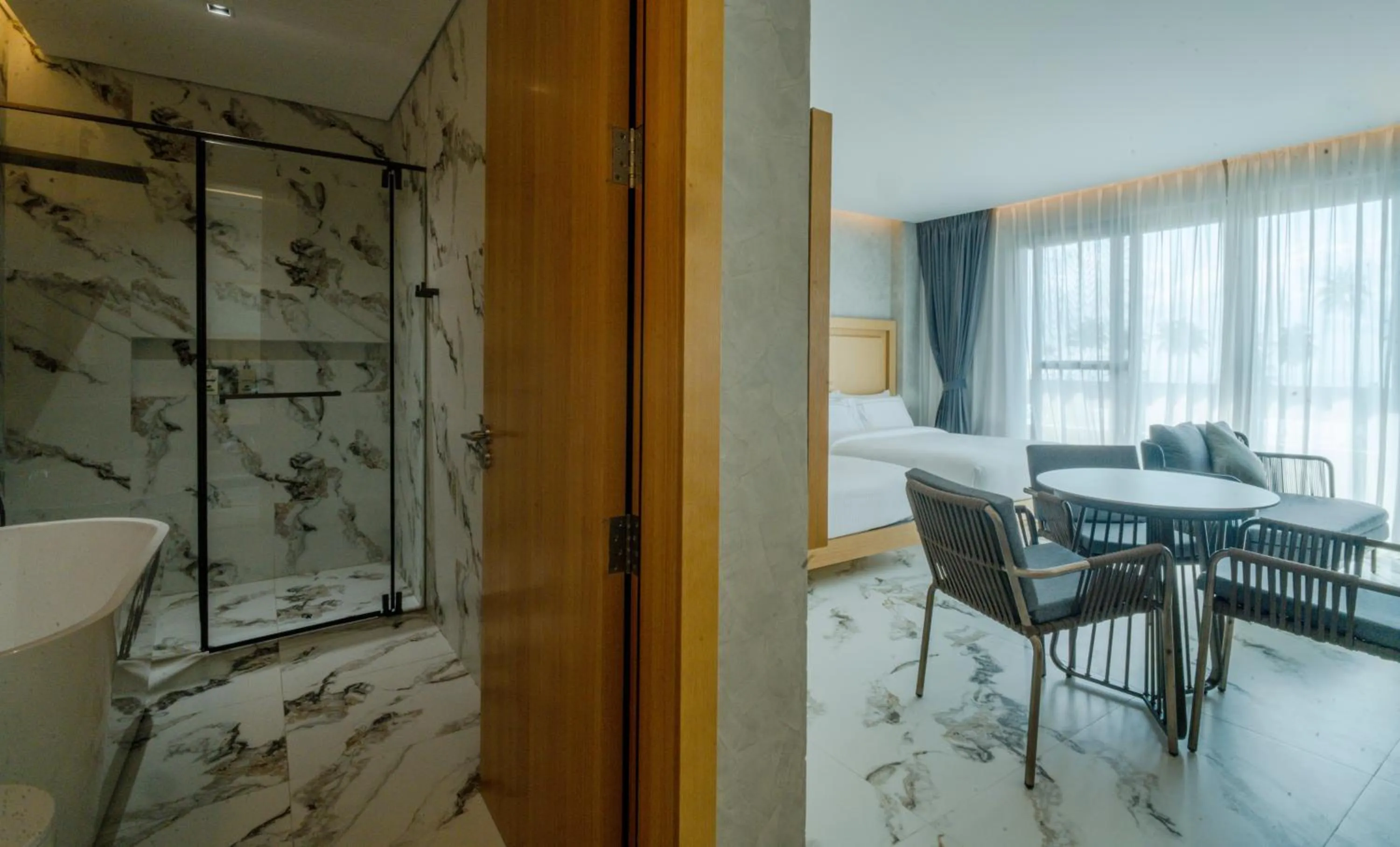 The Hotel Elizabeth Resort and Villas - Long Beach San Vicente Palawan