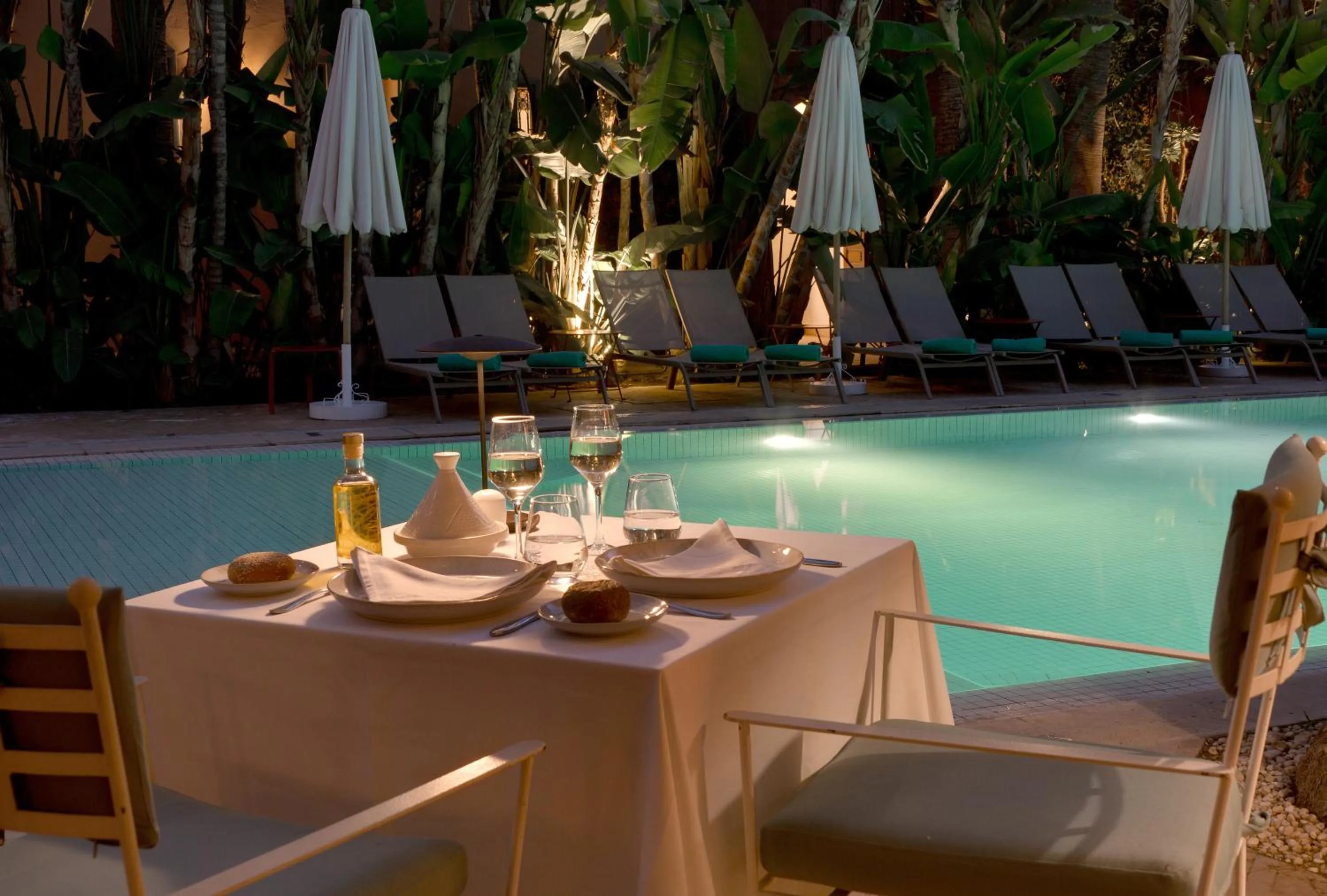 Restaurant/places to eat in Les Jardins De La Médina