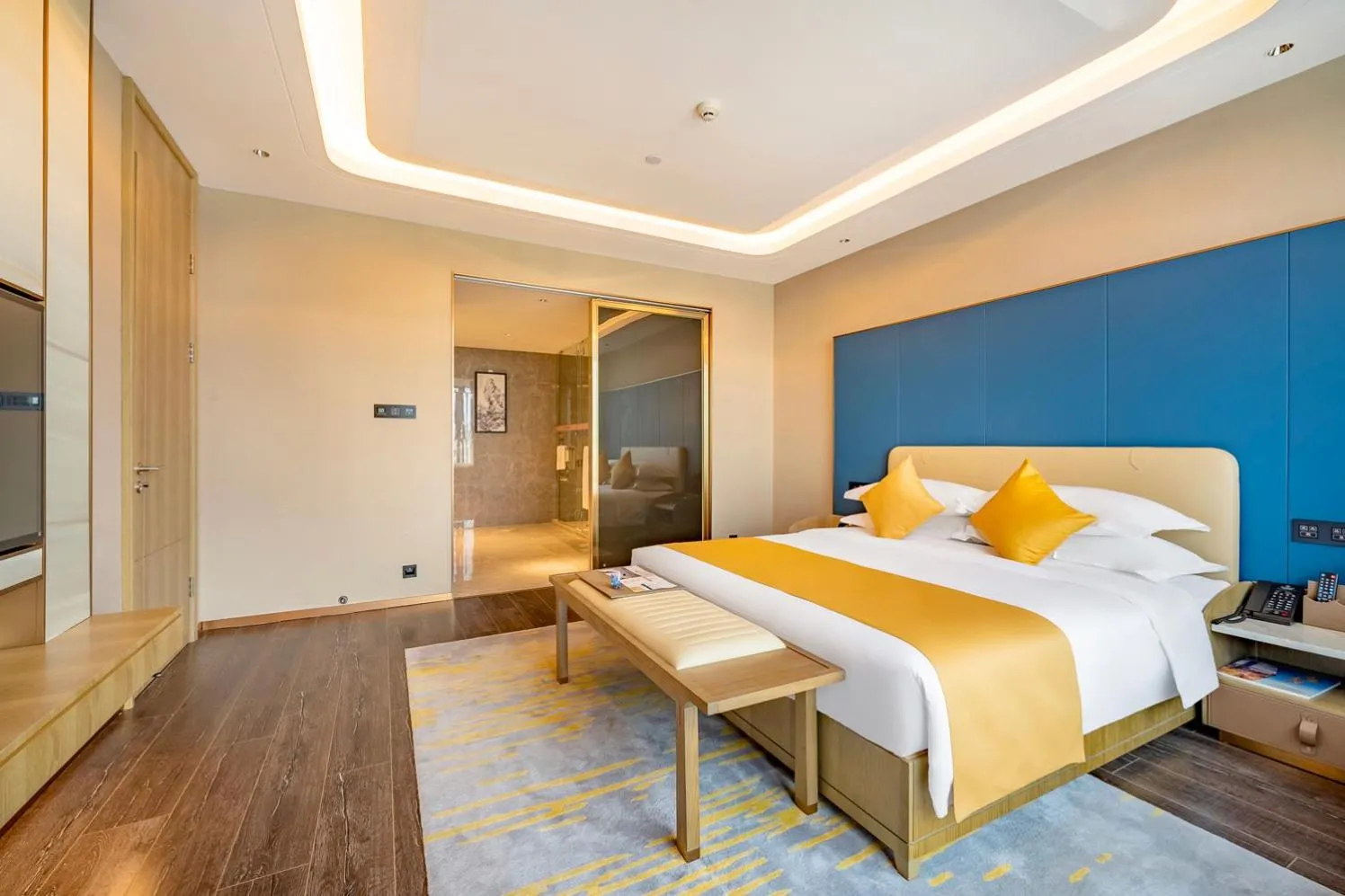 Bedroom, Bed in Evwa Platinum Hotel