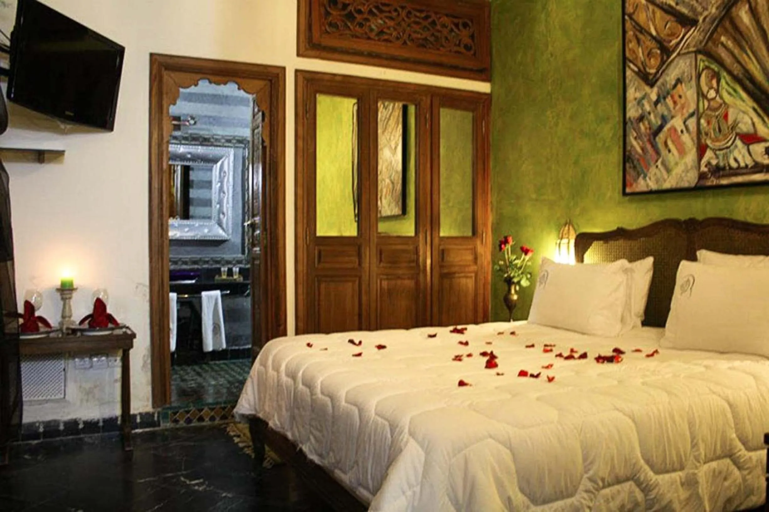 Bedroom, Bed in Riad Arabesque & Spa