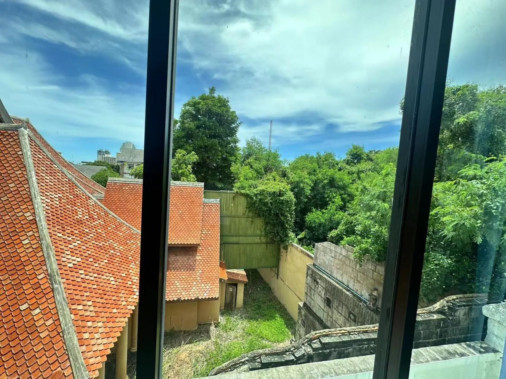 Mona Lisa pool villa