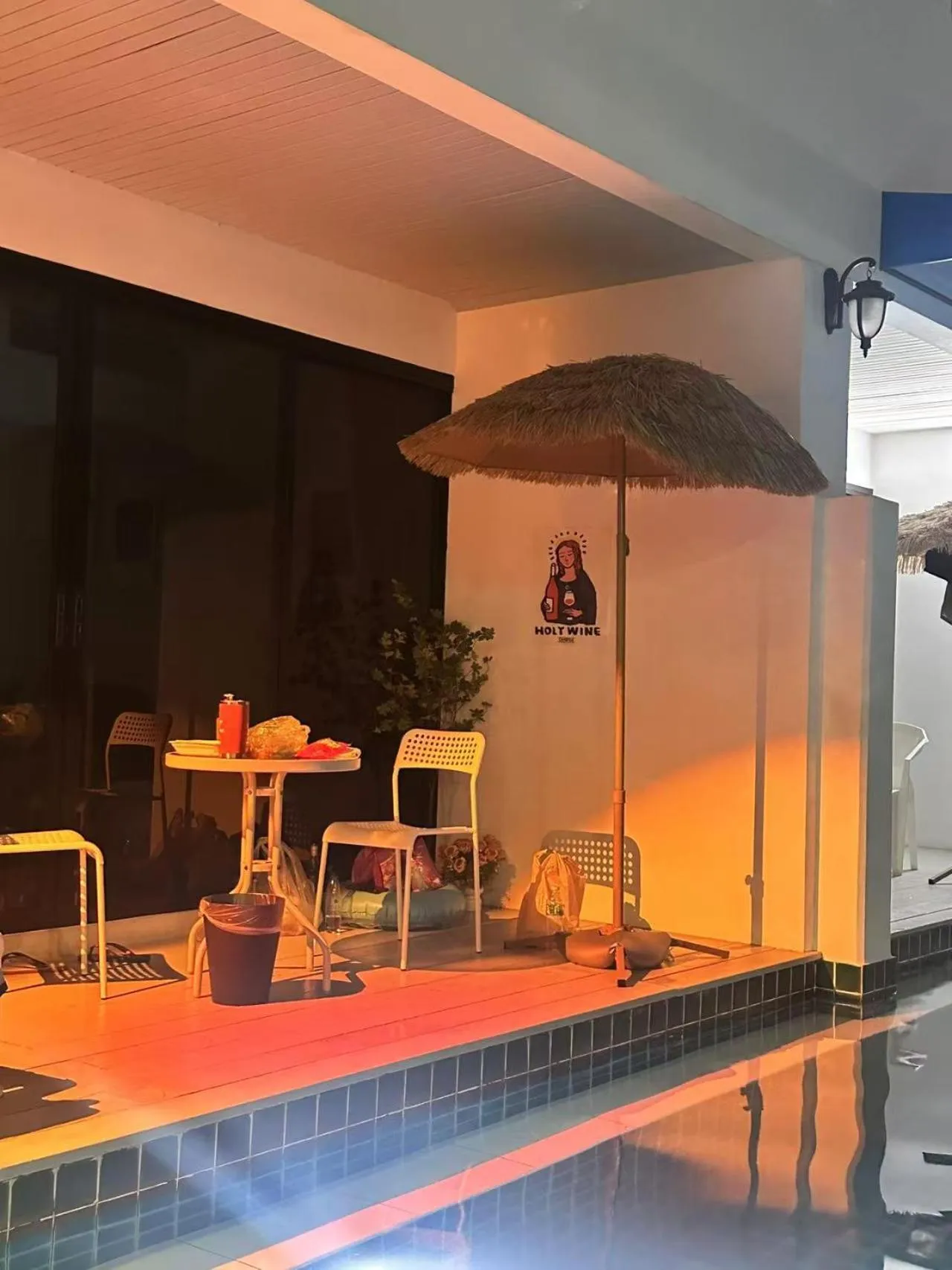 Mona Lisa pool villa