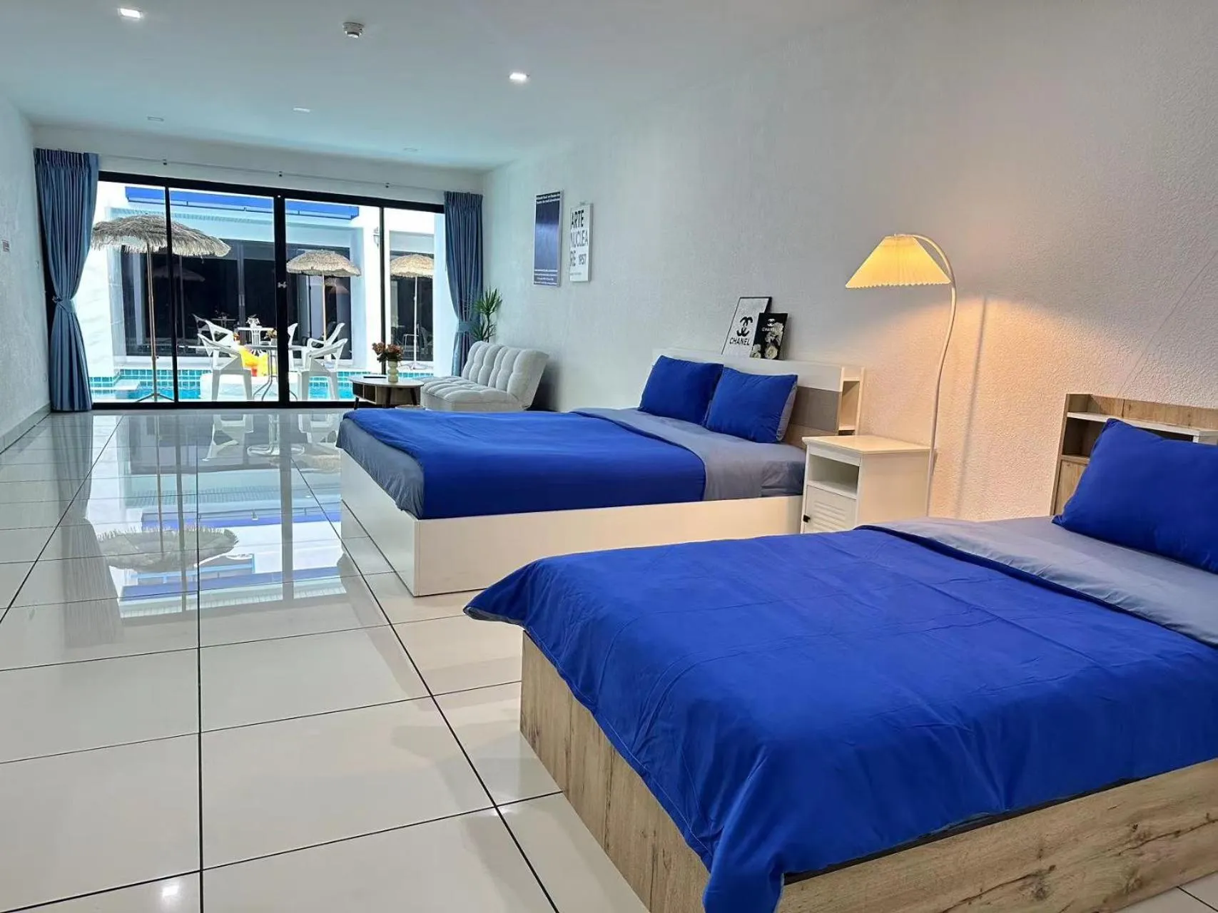 Bed in Mona Lisa pool villa