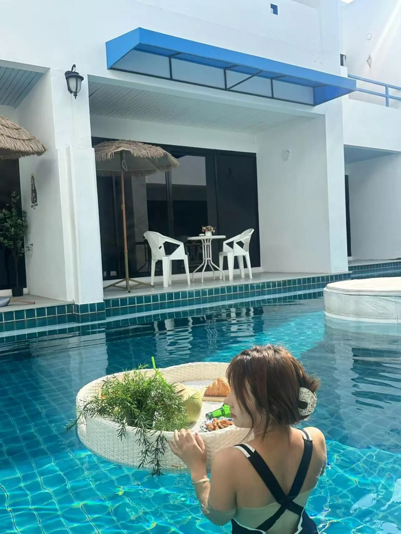 Mona Lisa pool villa