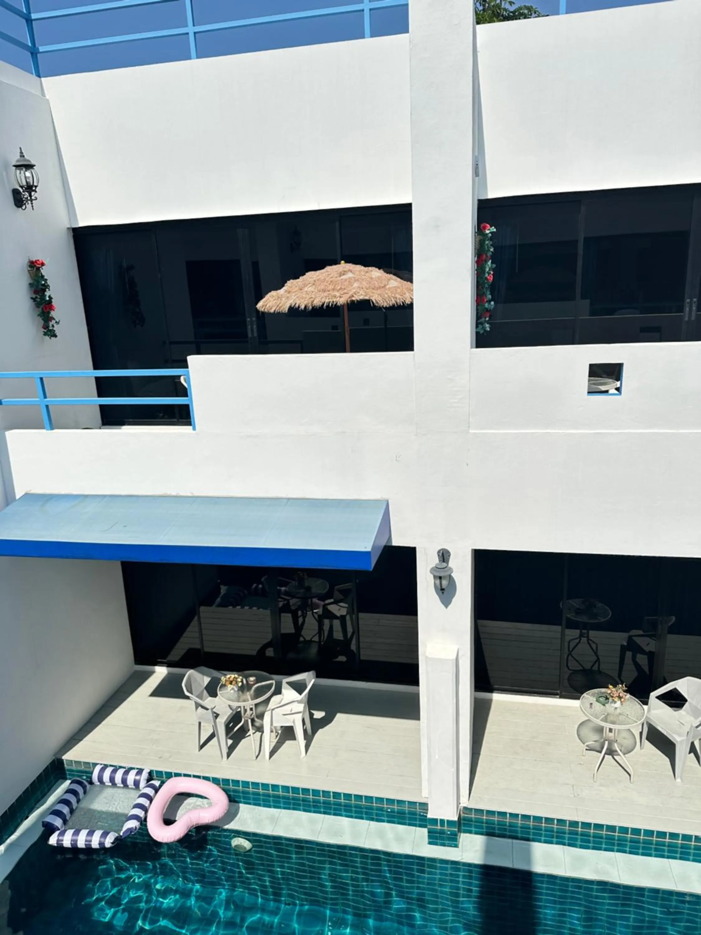 Property building in Mona Lisa pool villa