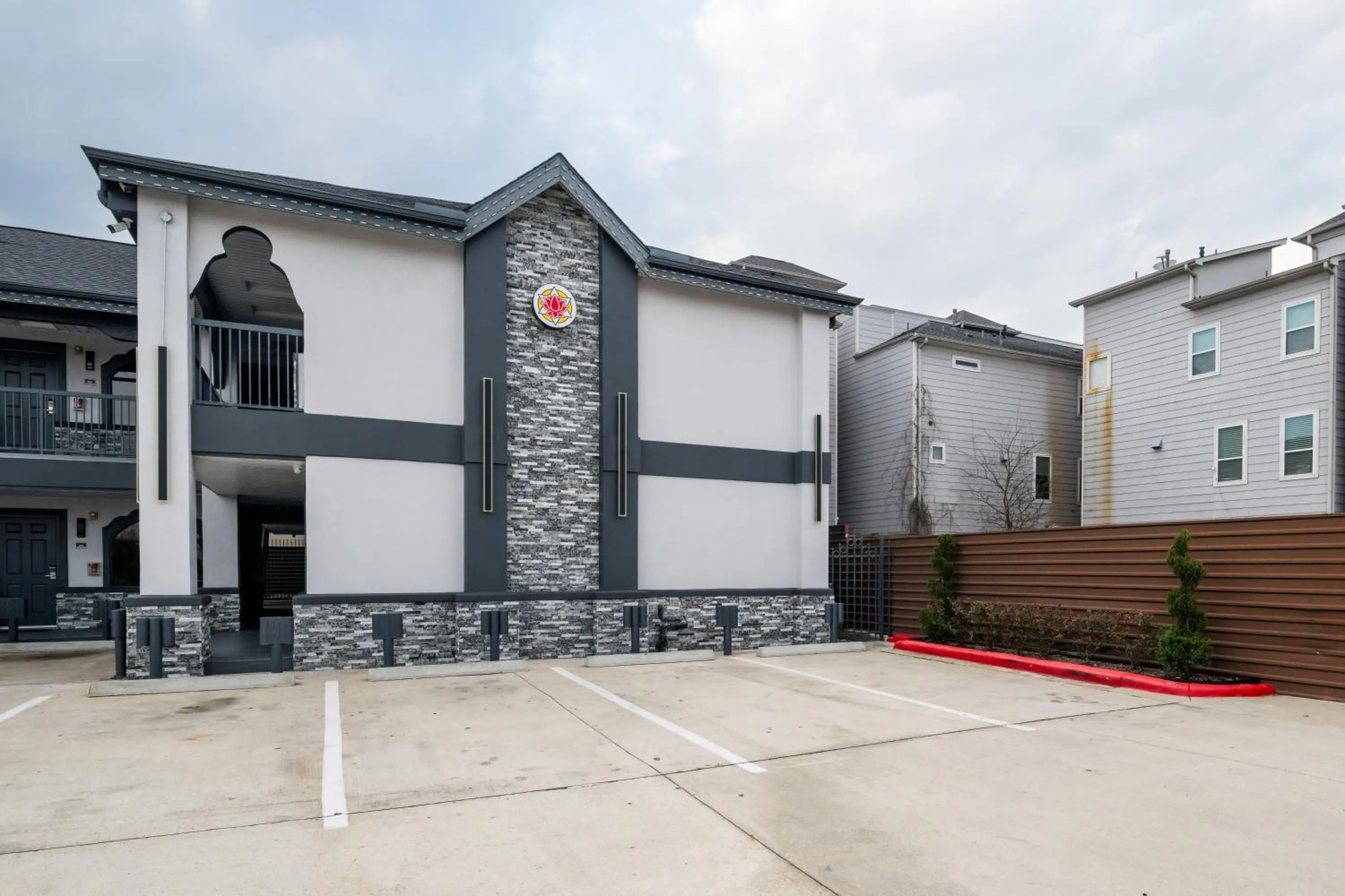 Property building in Downtowner Inns - Houston Downtown & Convention Center