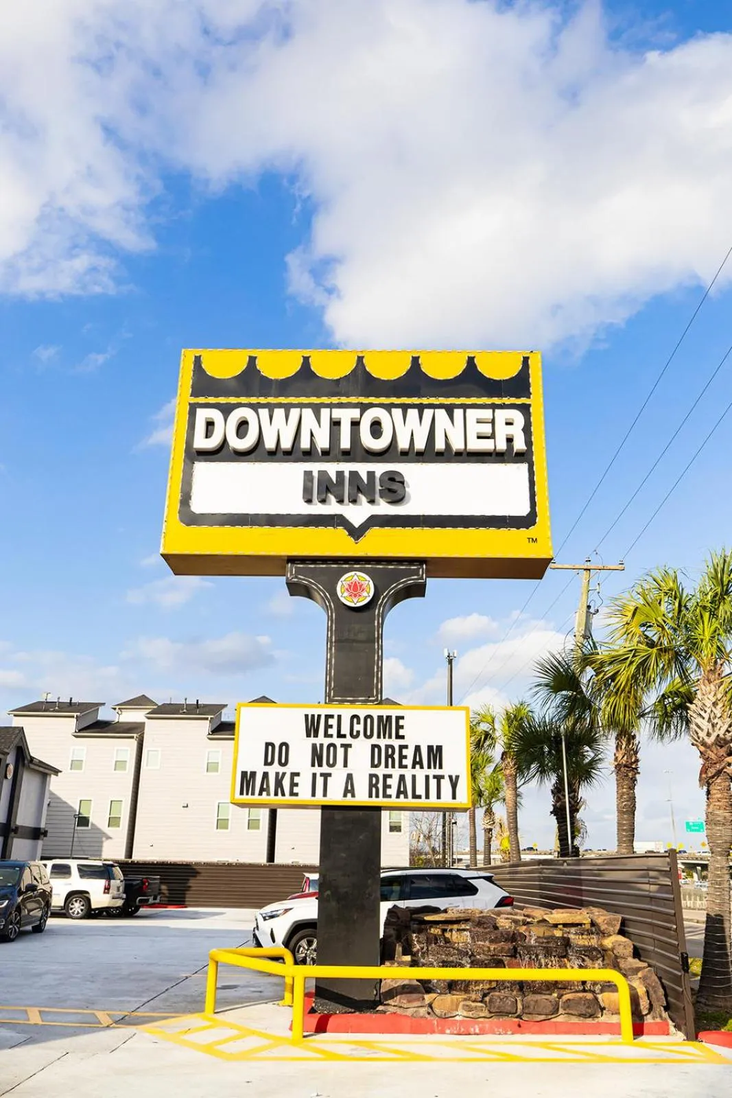 Day in Downtowner Inns - Houston Downtown & Convention Center