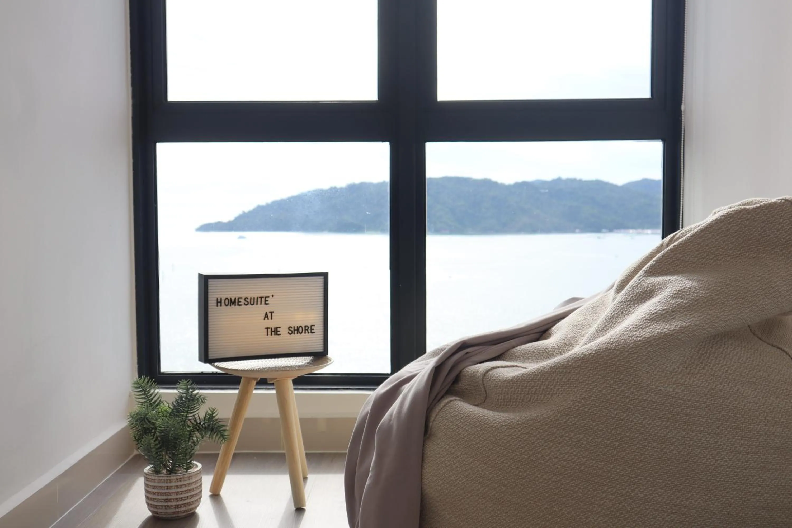 Homesuite' Home at The Shore