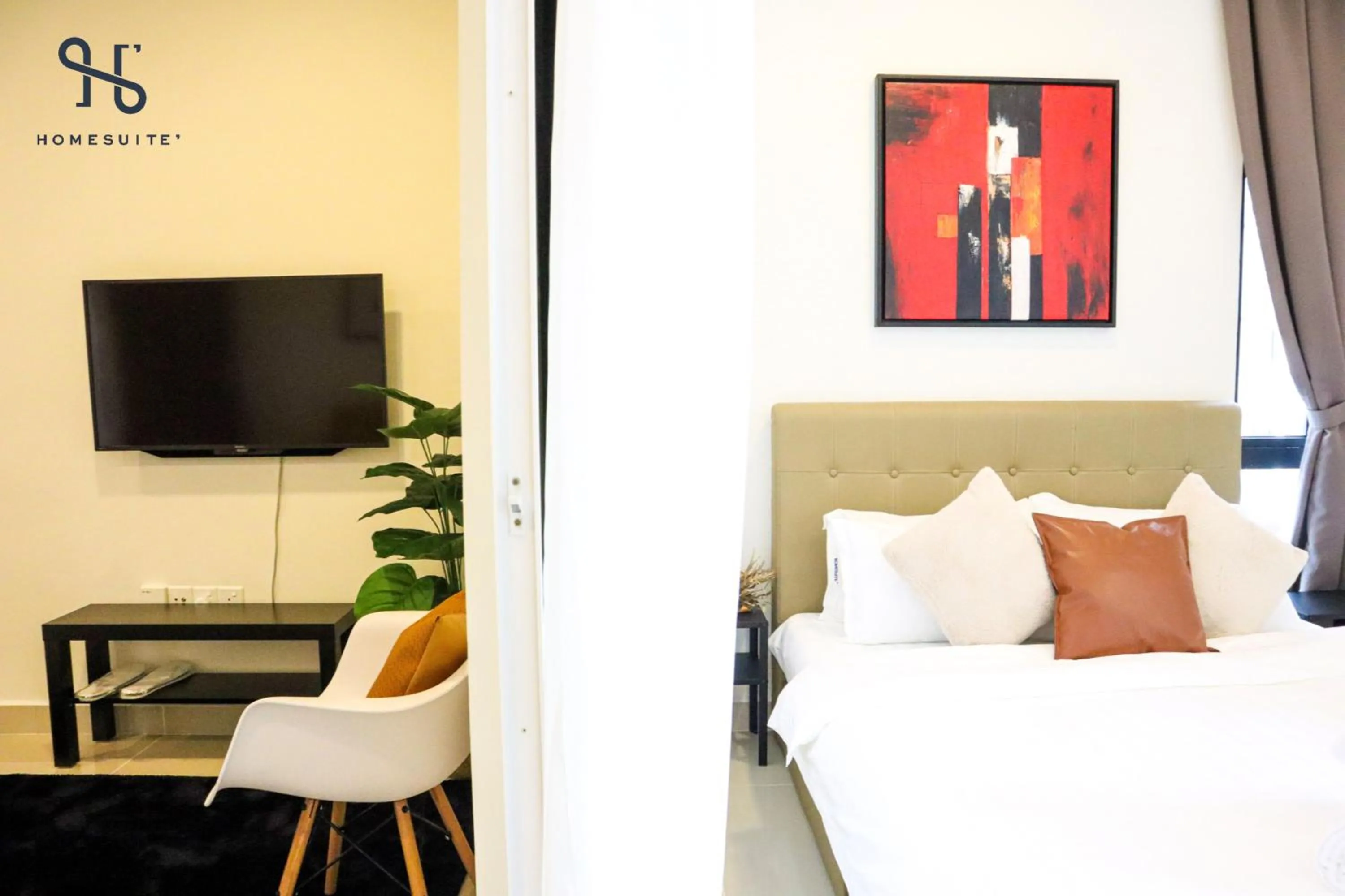 Queen Suite with Sea View in Homesuite' Home at The Shore