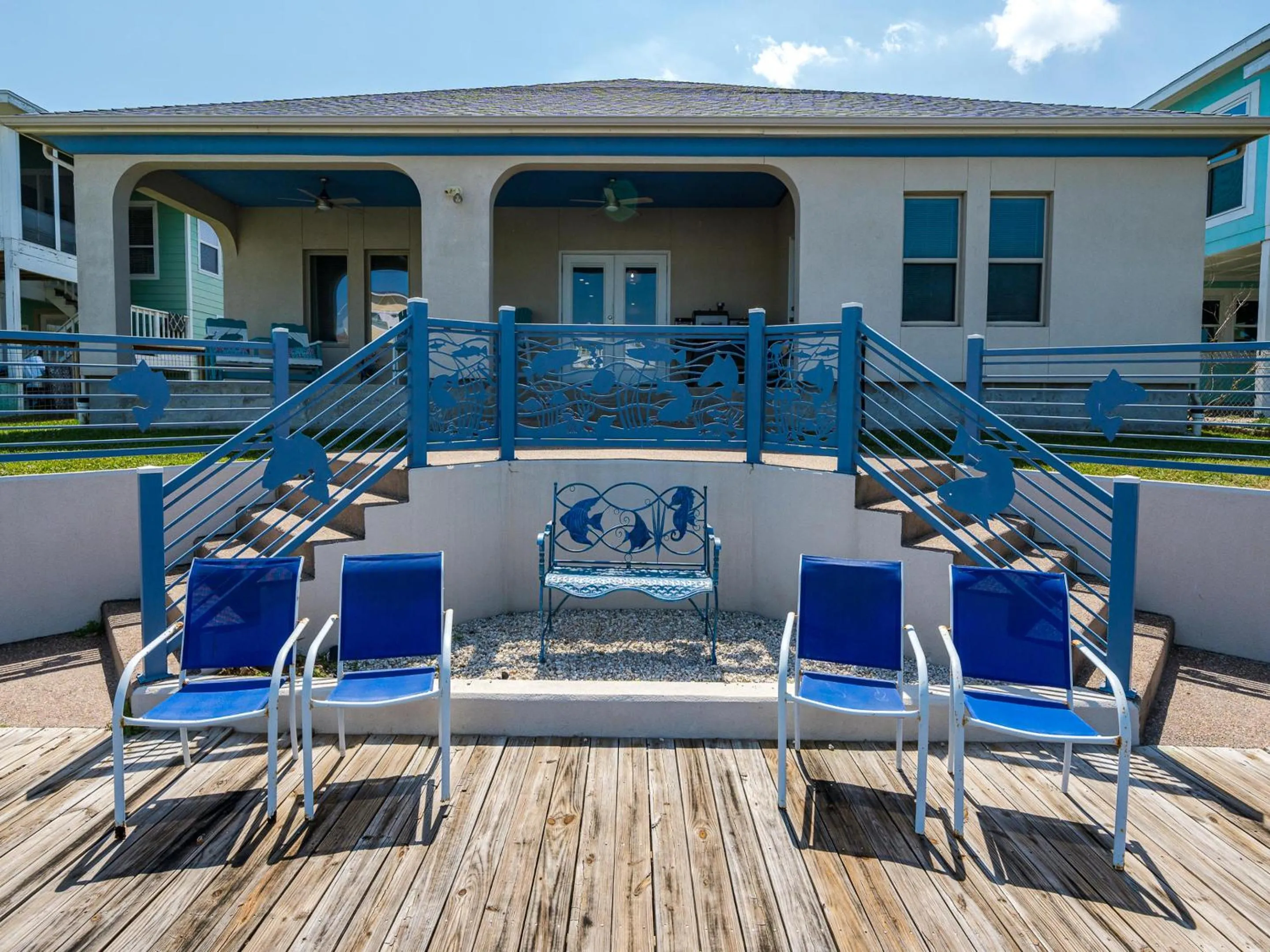 Property building in Rockports Hidden Gem