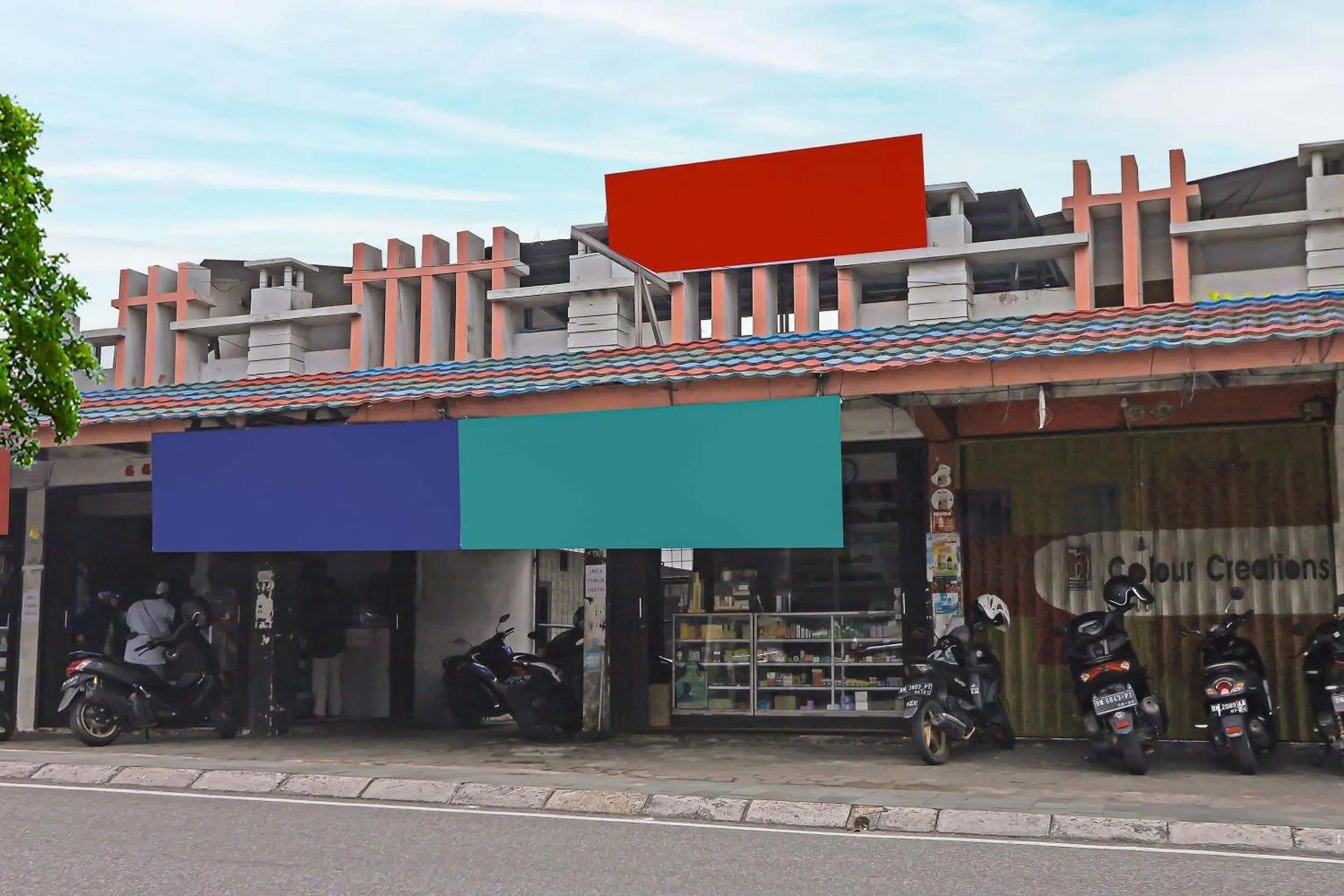 Facade/entrance in Hotel O City Kost Syariah