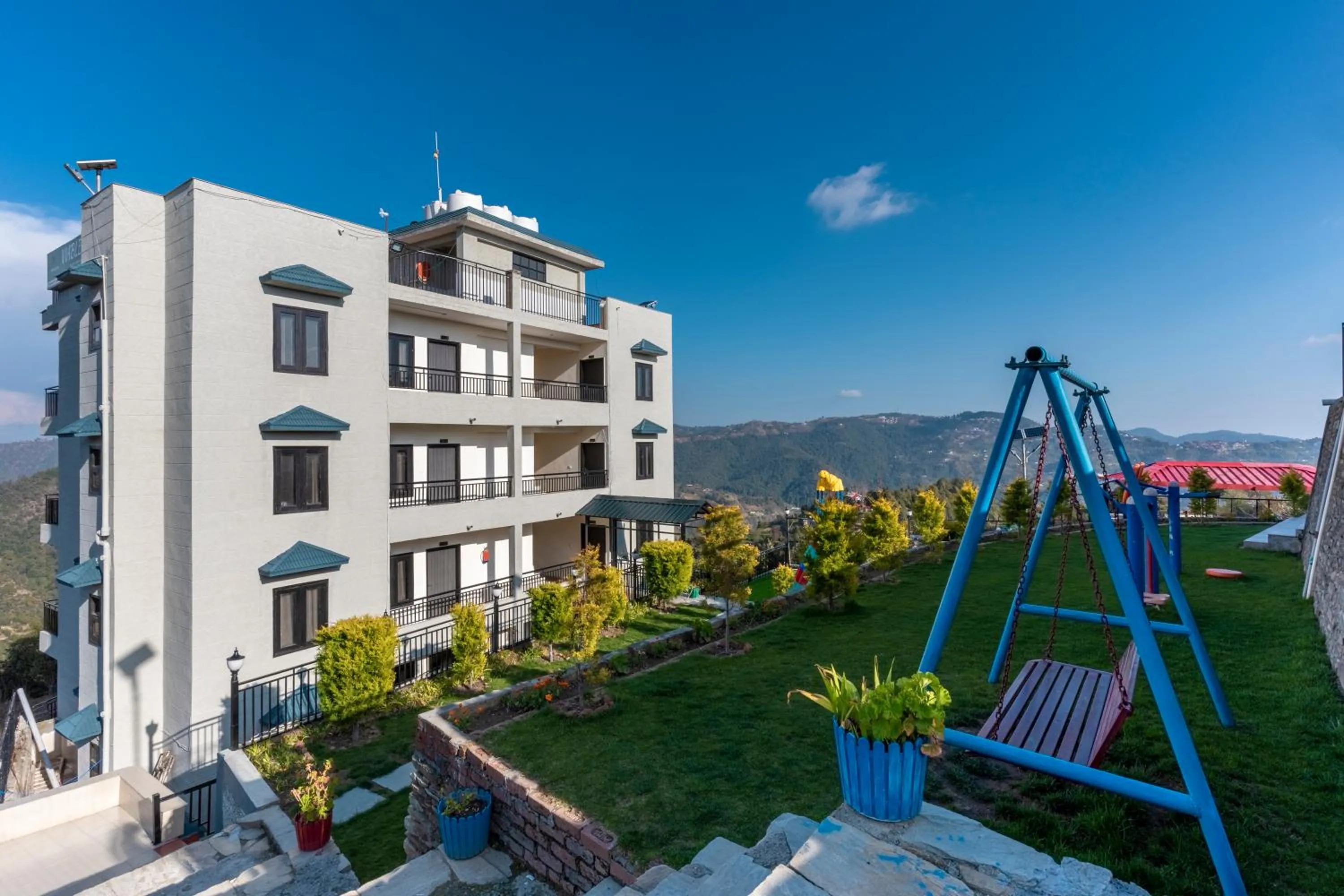 Garden in Viable Inn by Vista Stays