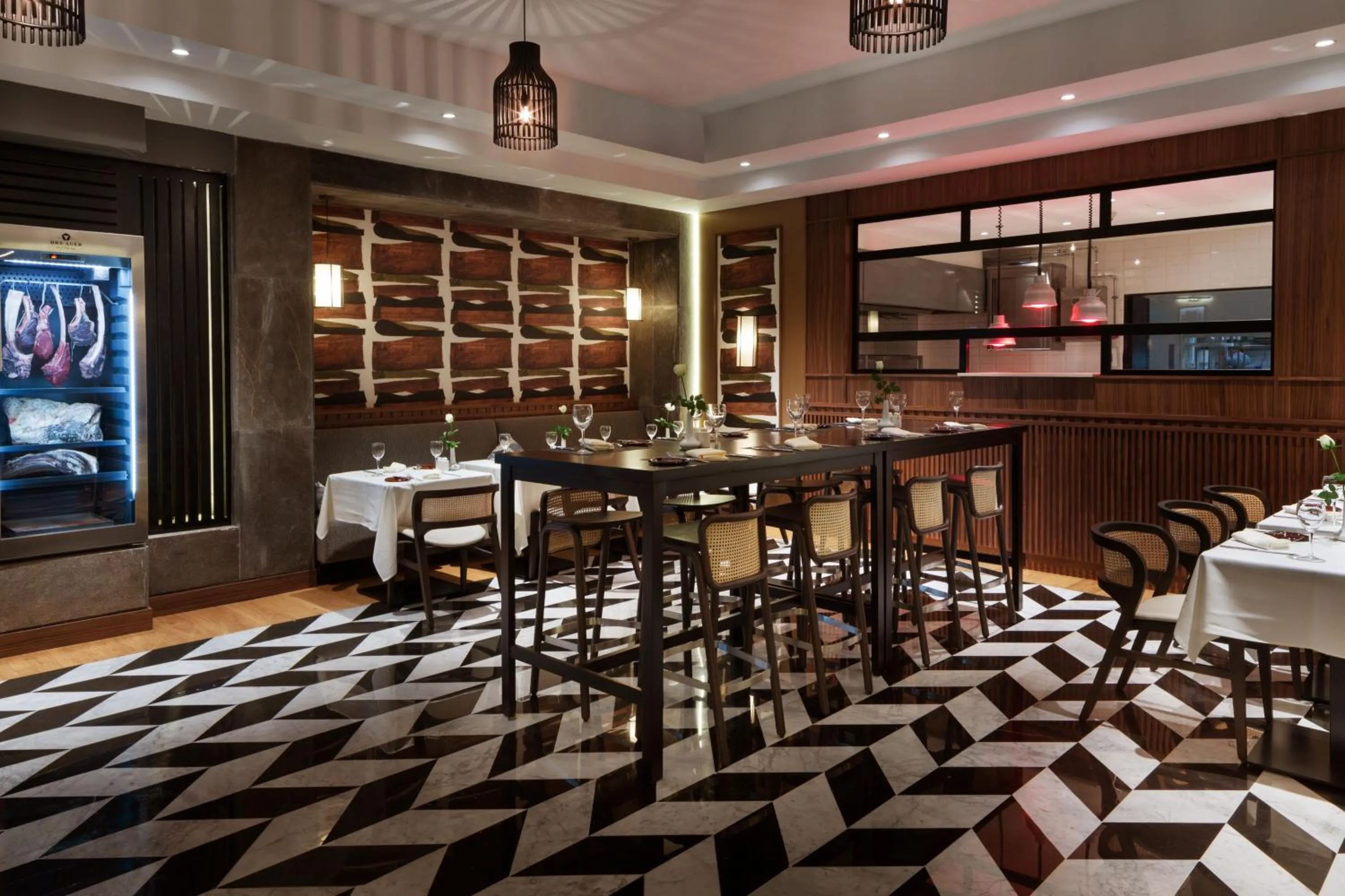 Restaurant/places to eat in Casablanca Marriott Hotel