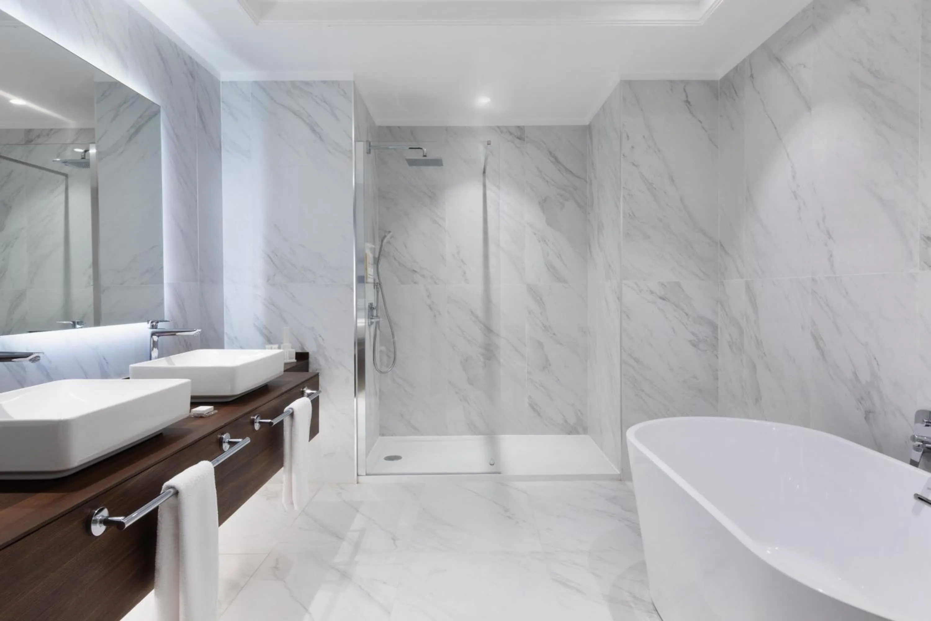 Bathroom in Casablanca Marriott Hotel